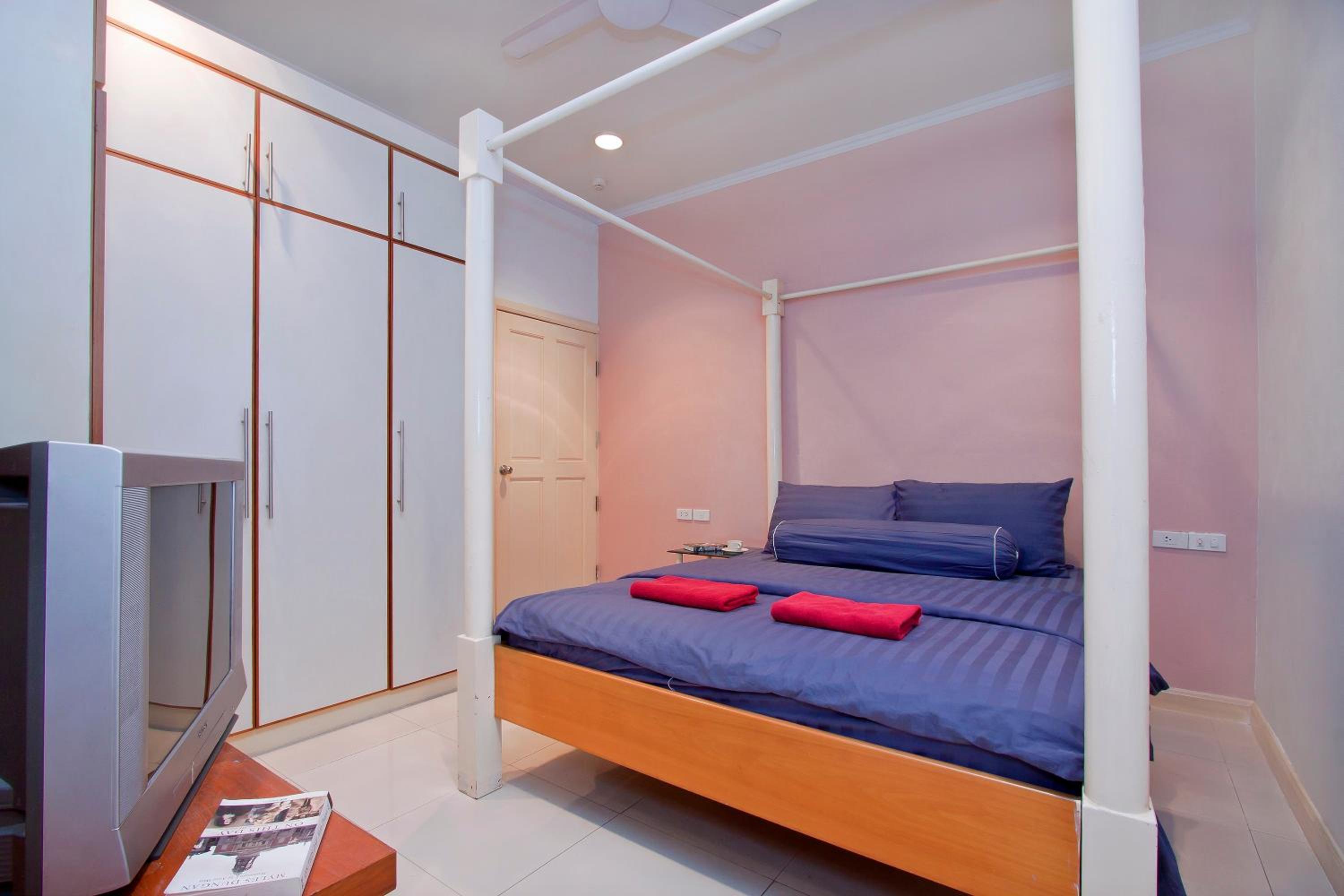 One-Bedroom Superior Apartment photo 1