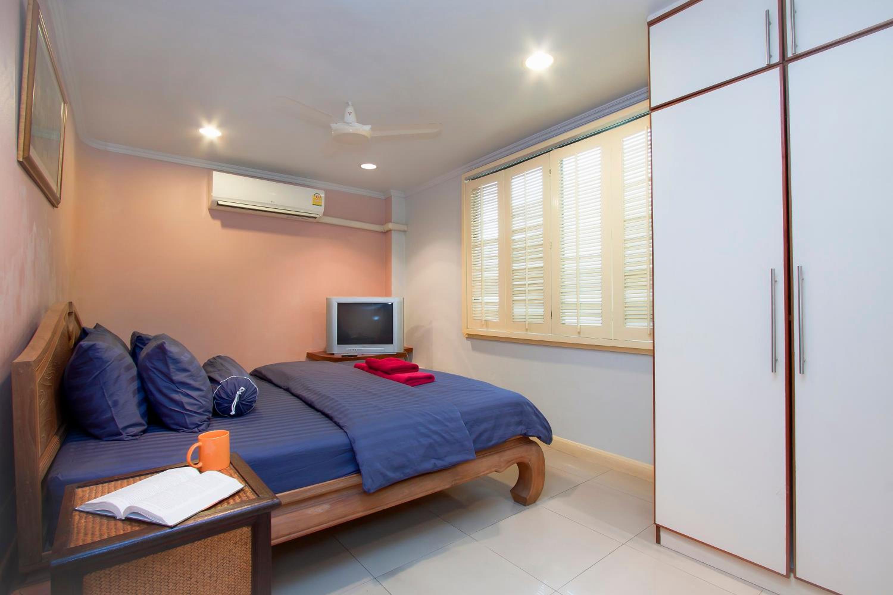Superior One-Bedroom Apartment photo 1
