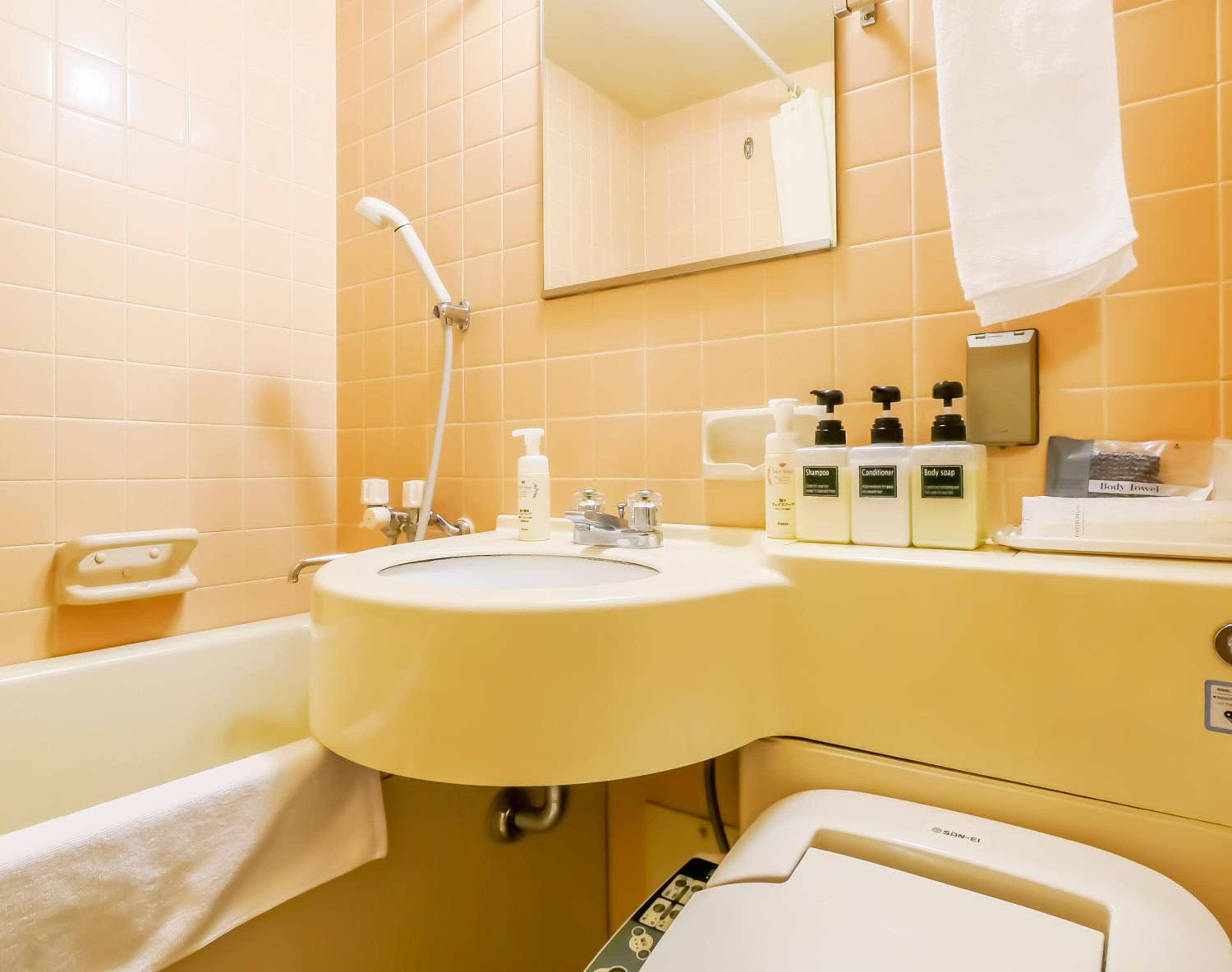 Double Room - Non-Smoking photo 2