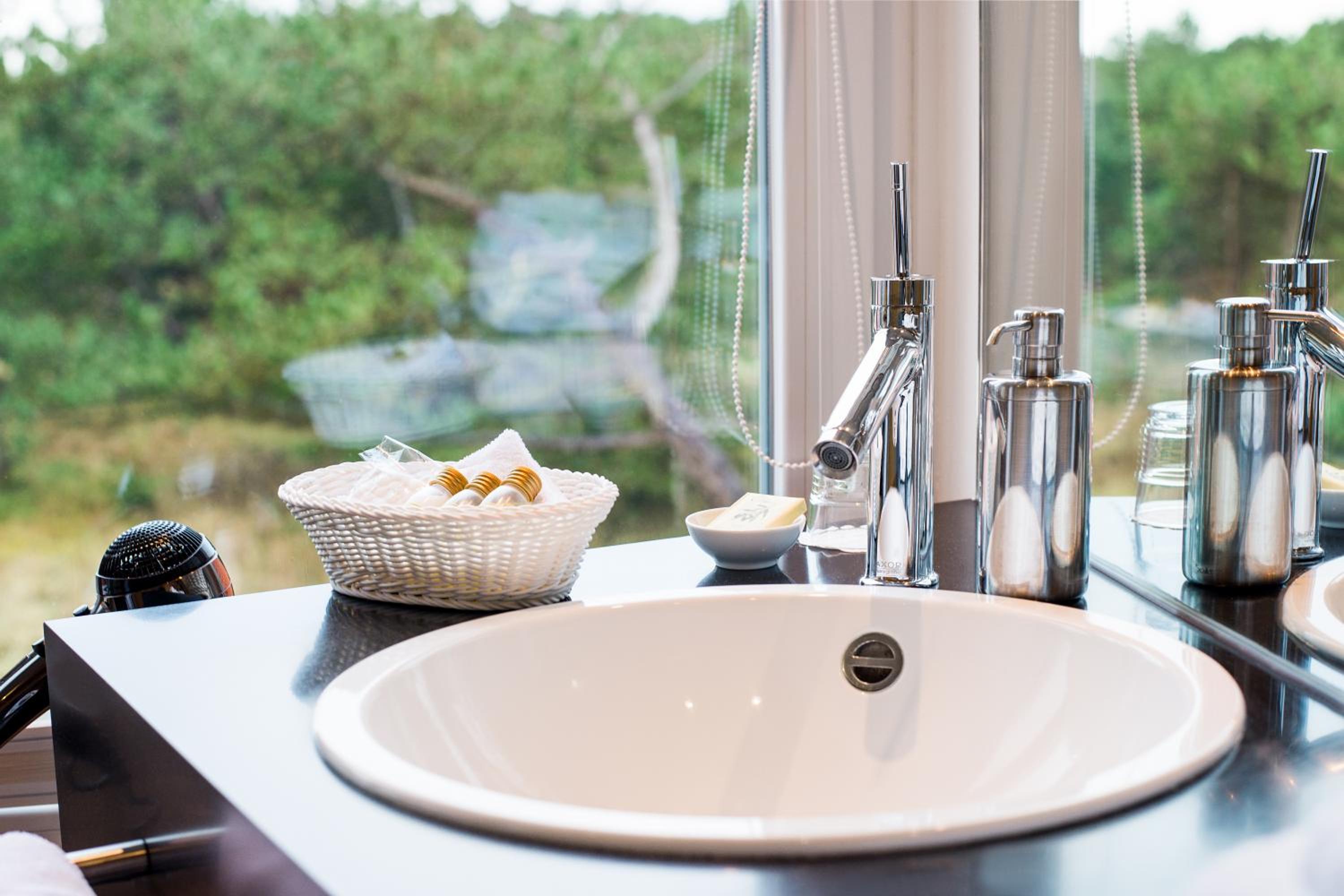 Premium Plus-Double Room mit Terrasse thumbnail 5