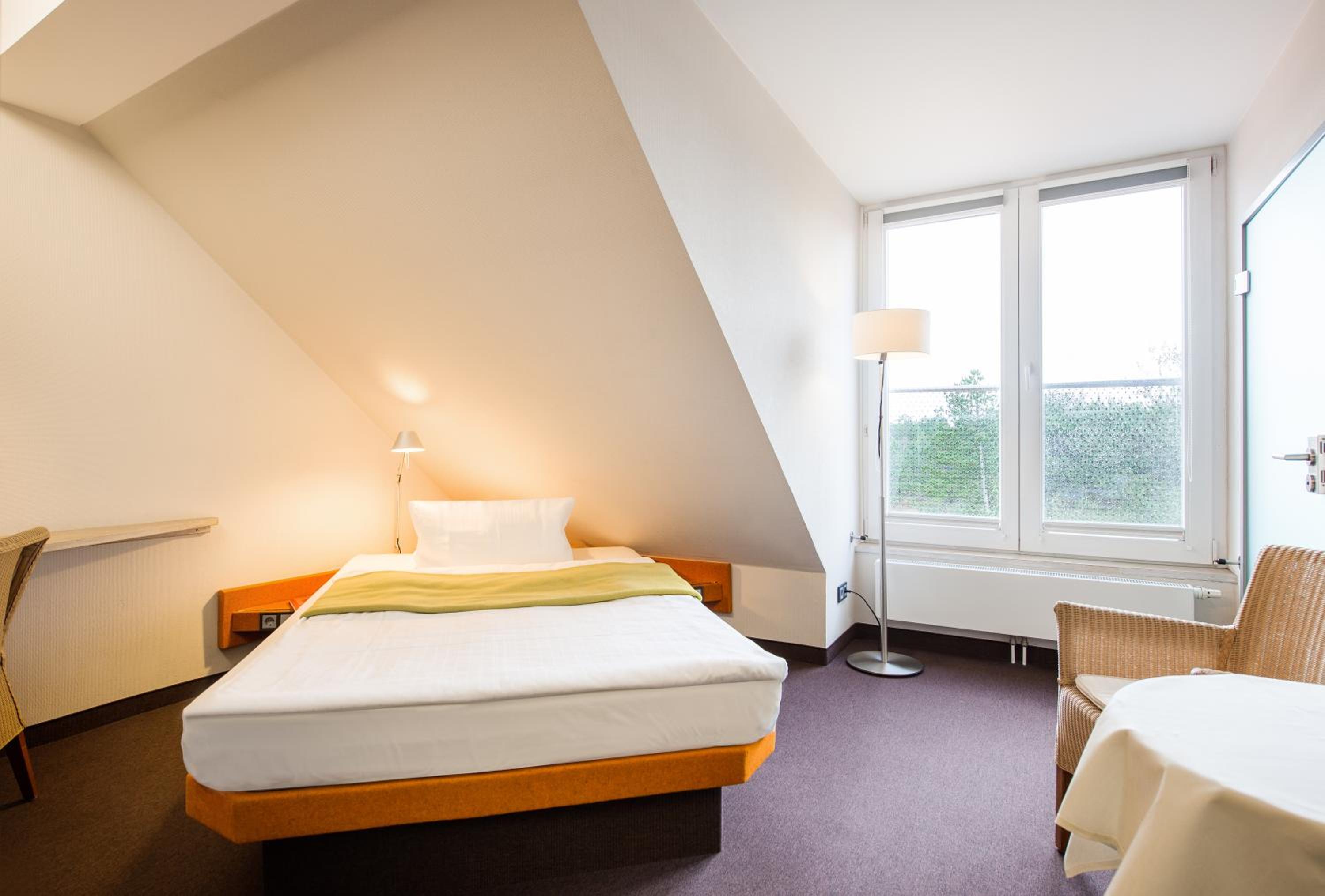 Premium Single Room