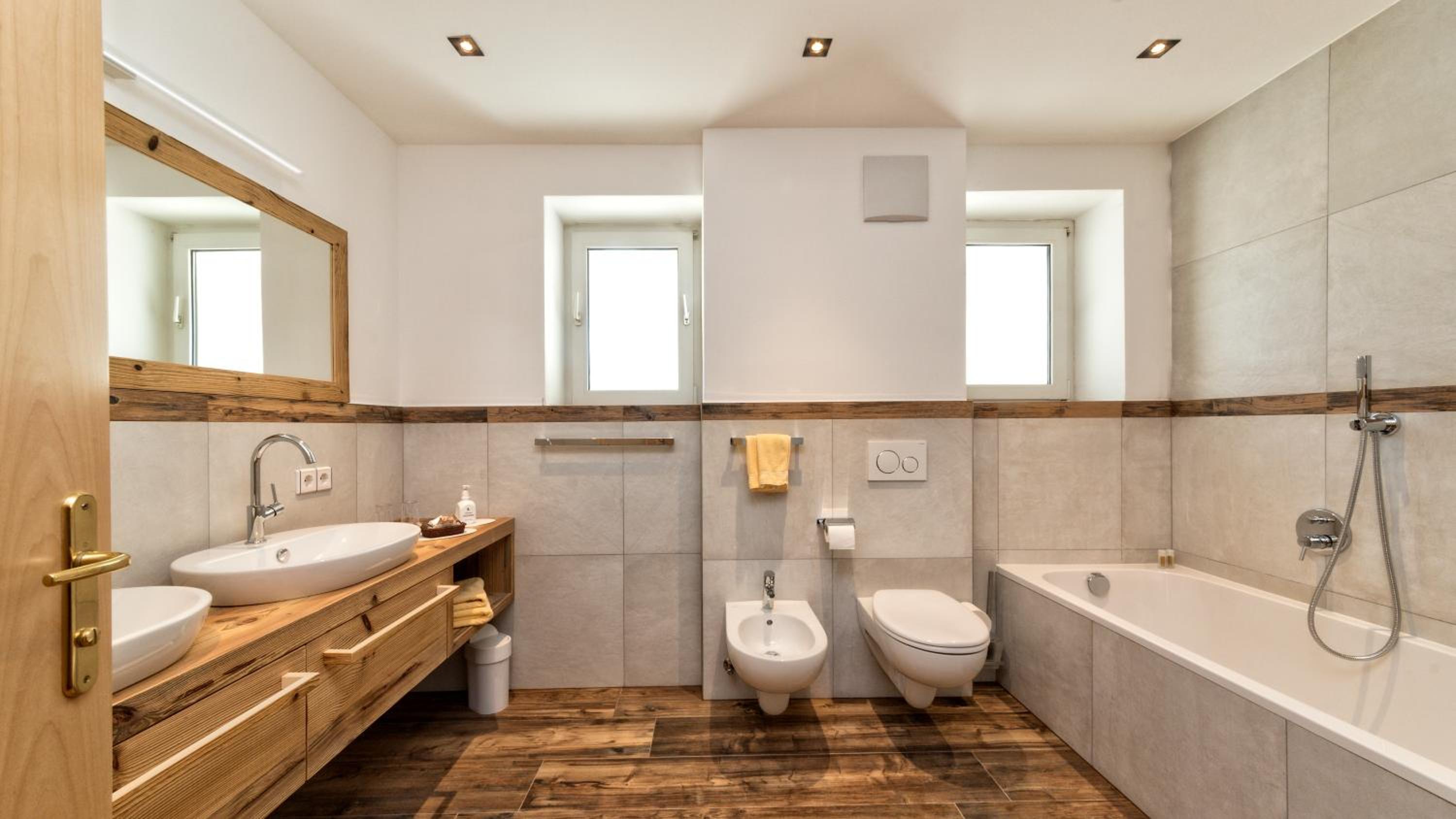 Superior Suite photo 3