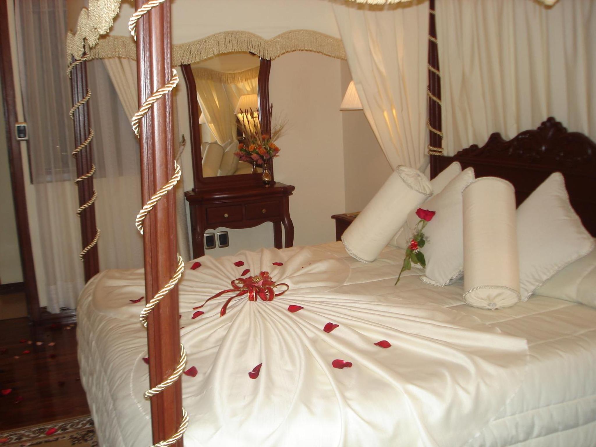 Royal Suite photo 2