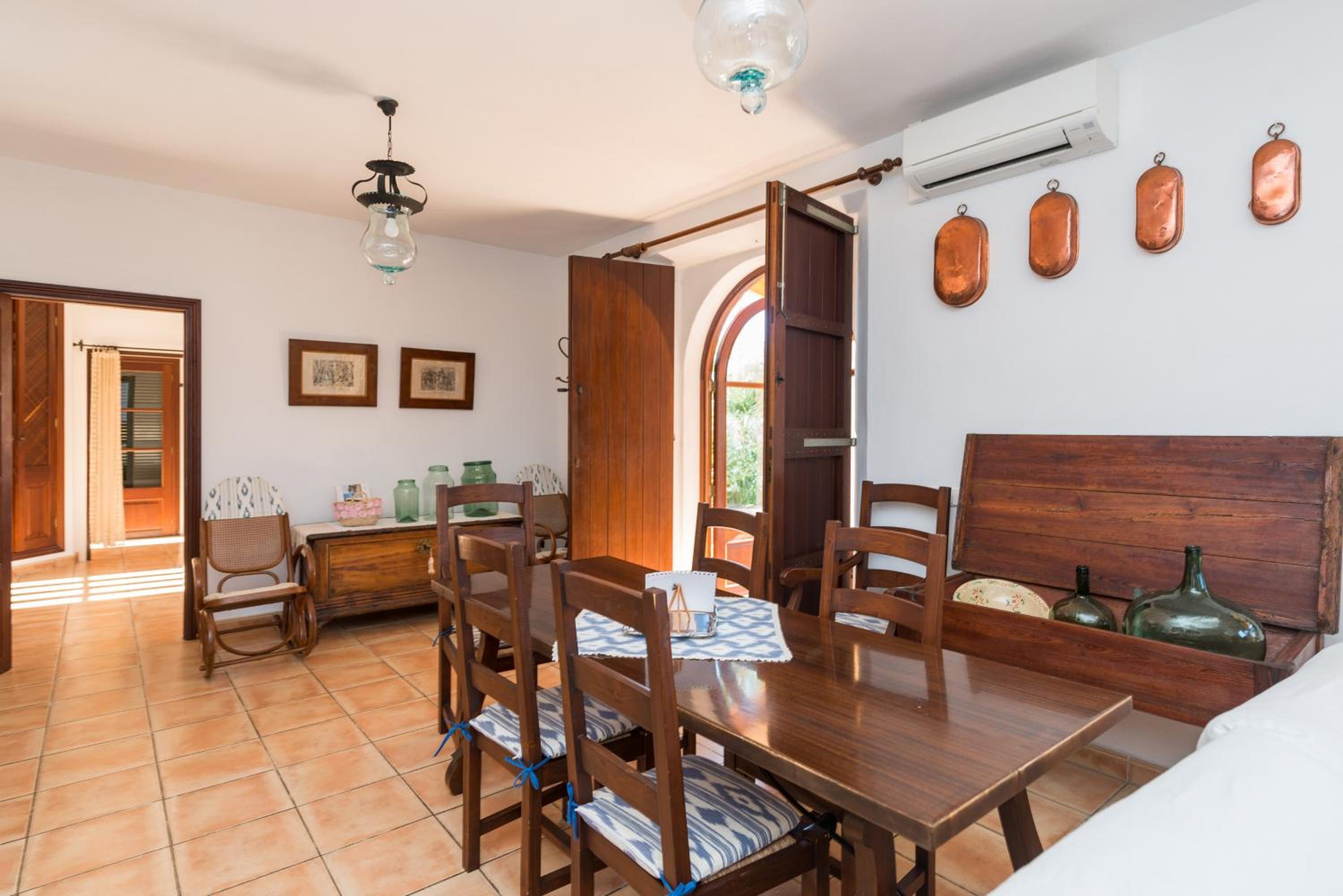Three-Bedroom Villa photo 2