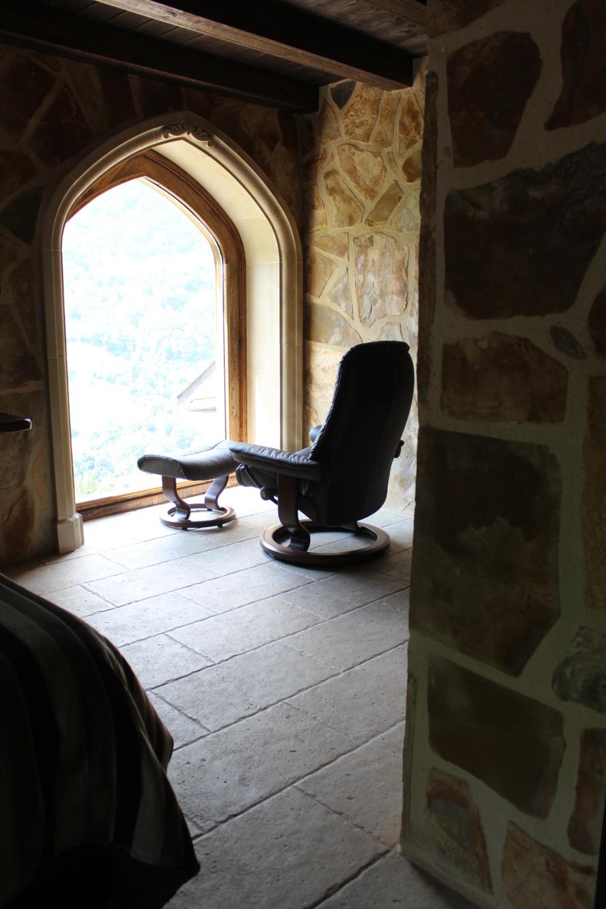 Deluxe King Room With Panoramic View - Photo 10