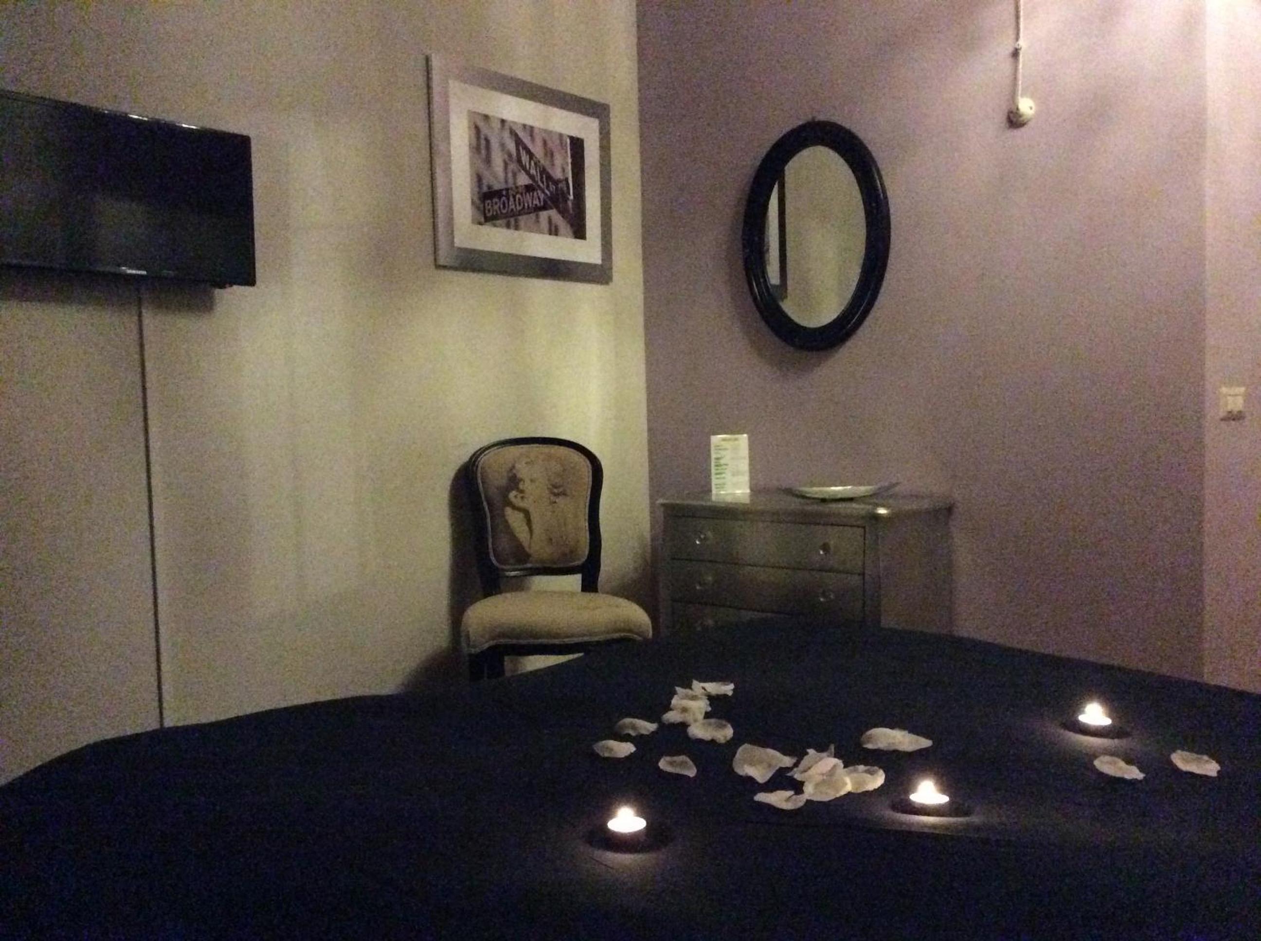 Double Room 5 photo 3