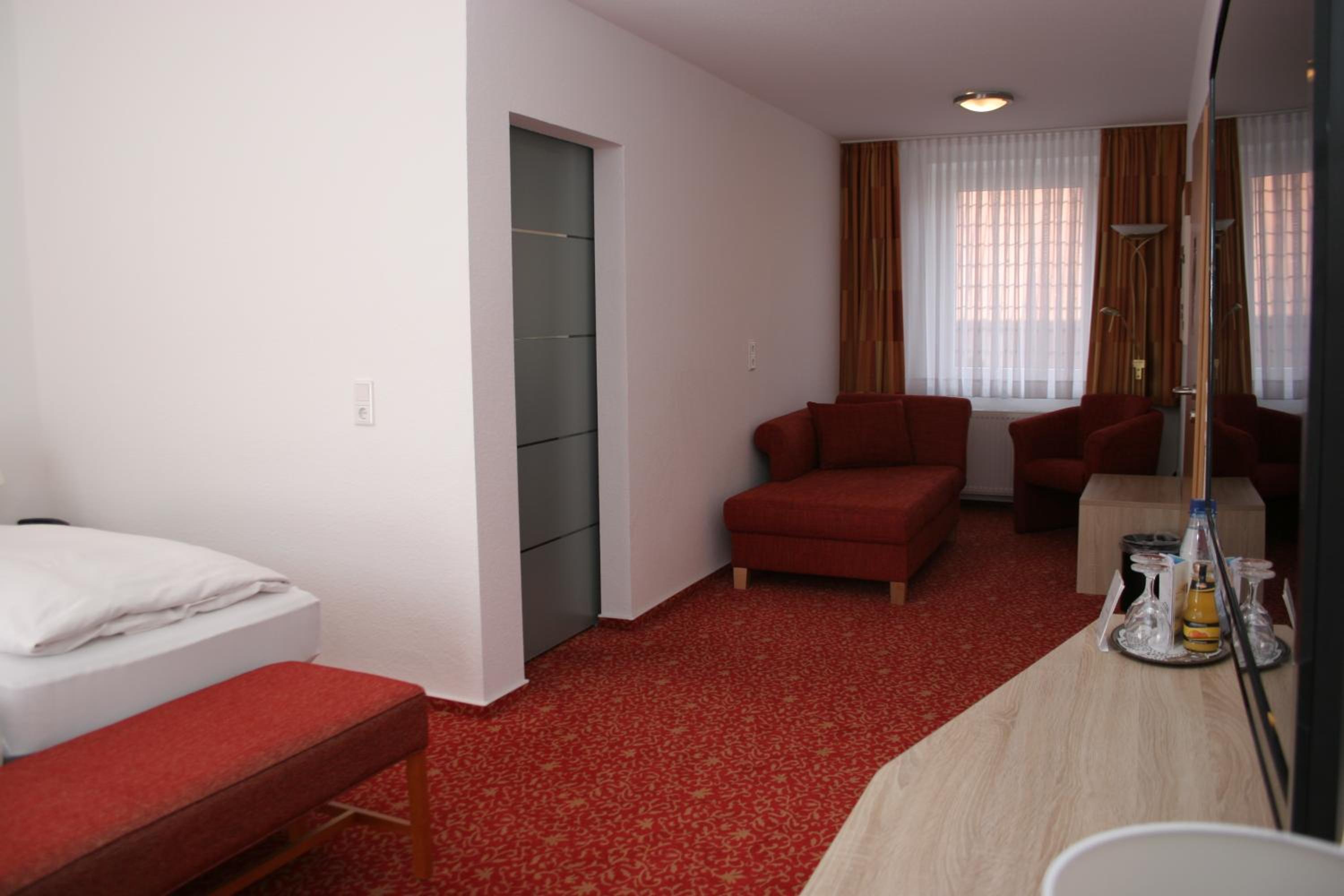 Junior Suite with Balcony photo 2