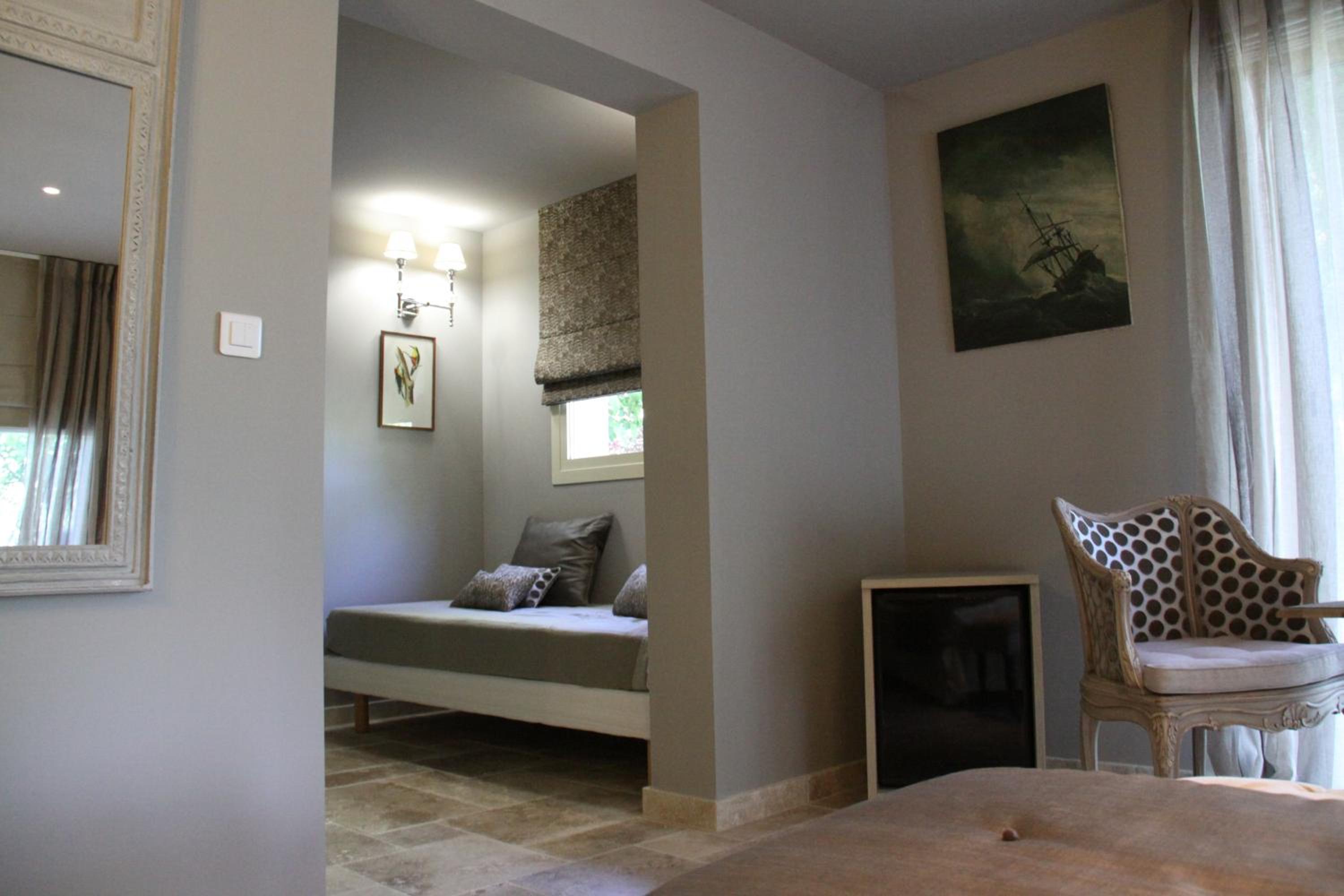 Luxury Suite photo 3