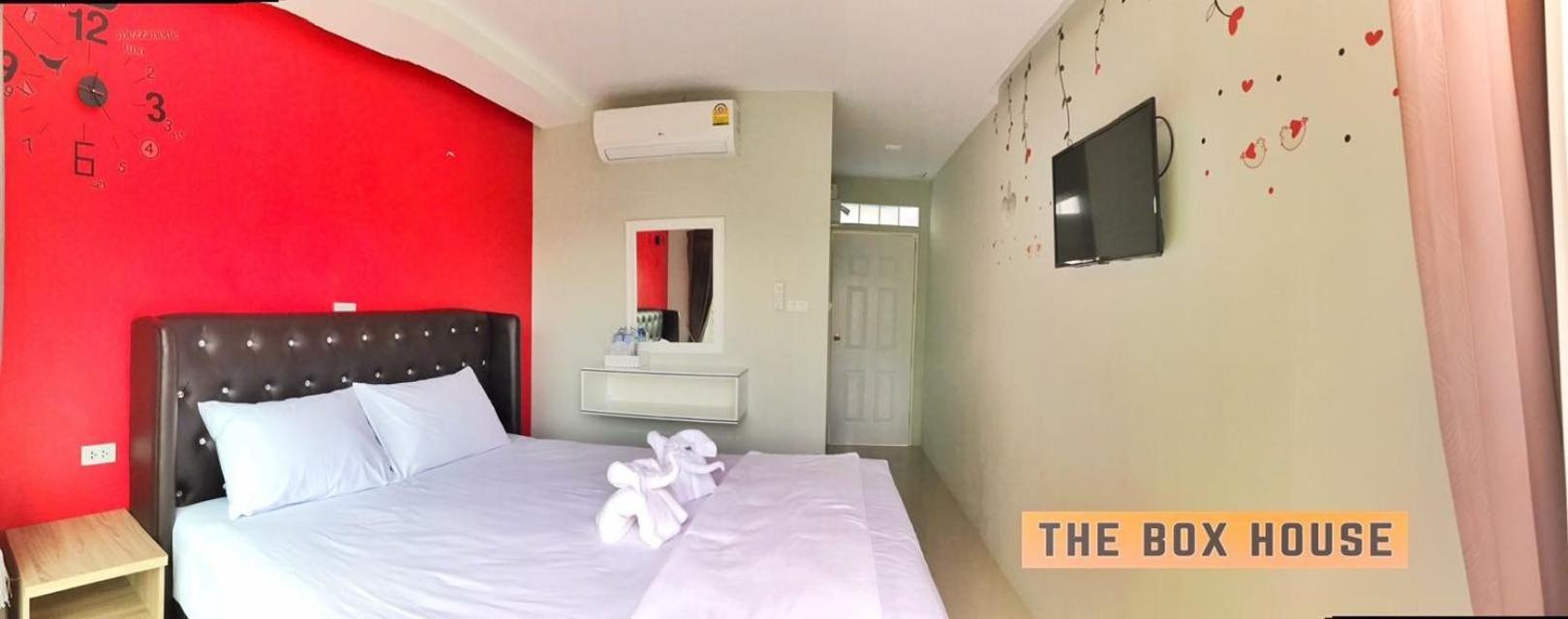 Standard King Room photo 2