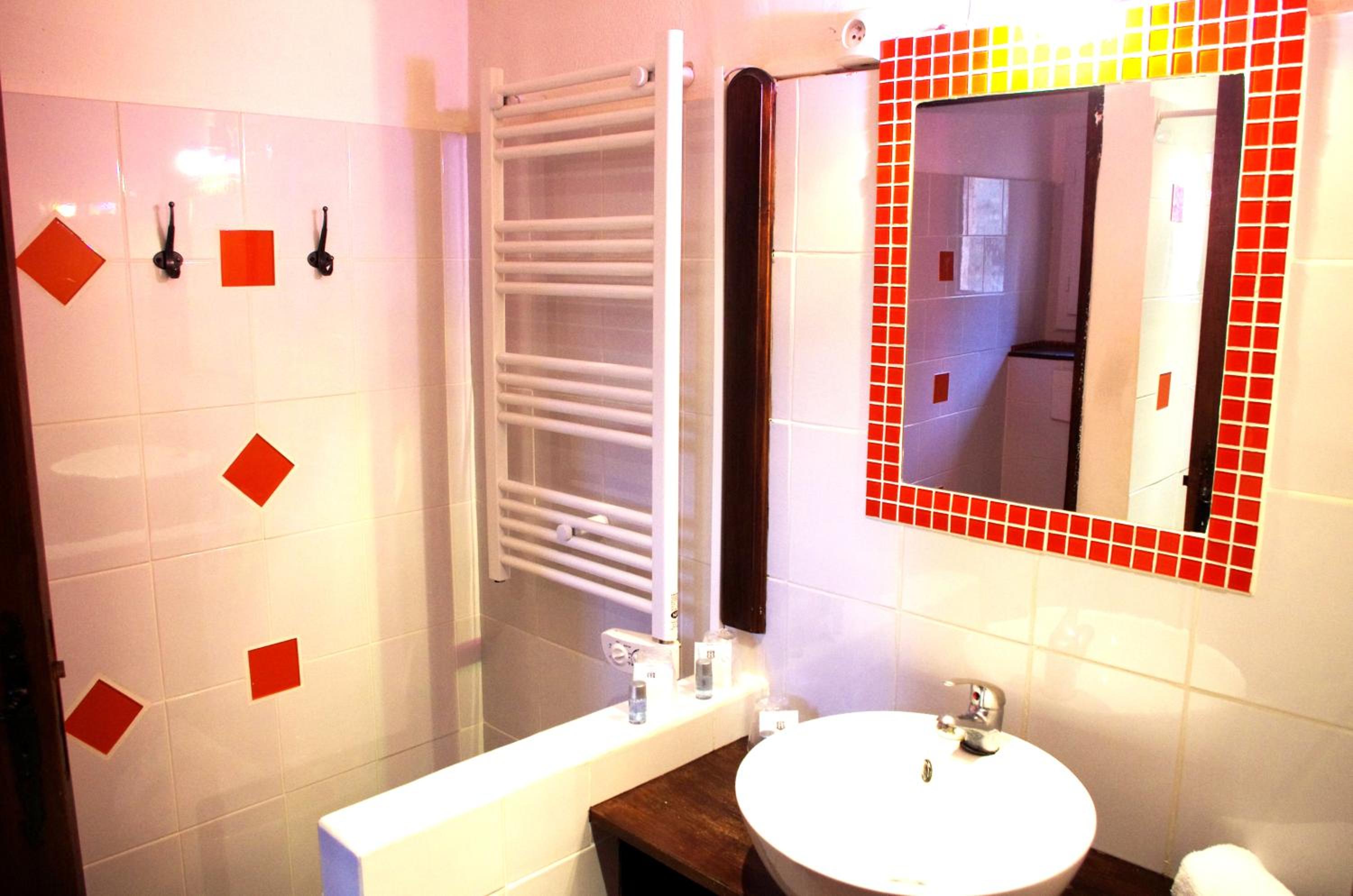 Comfort Triple Room with Shower photo 2