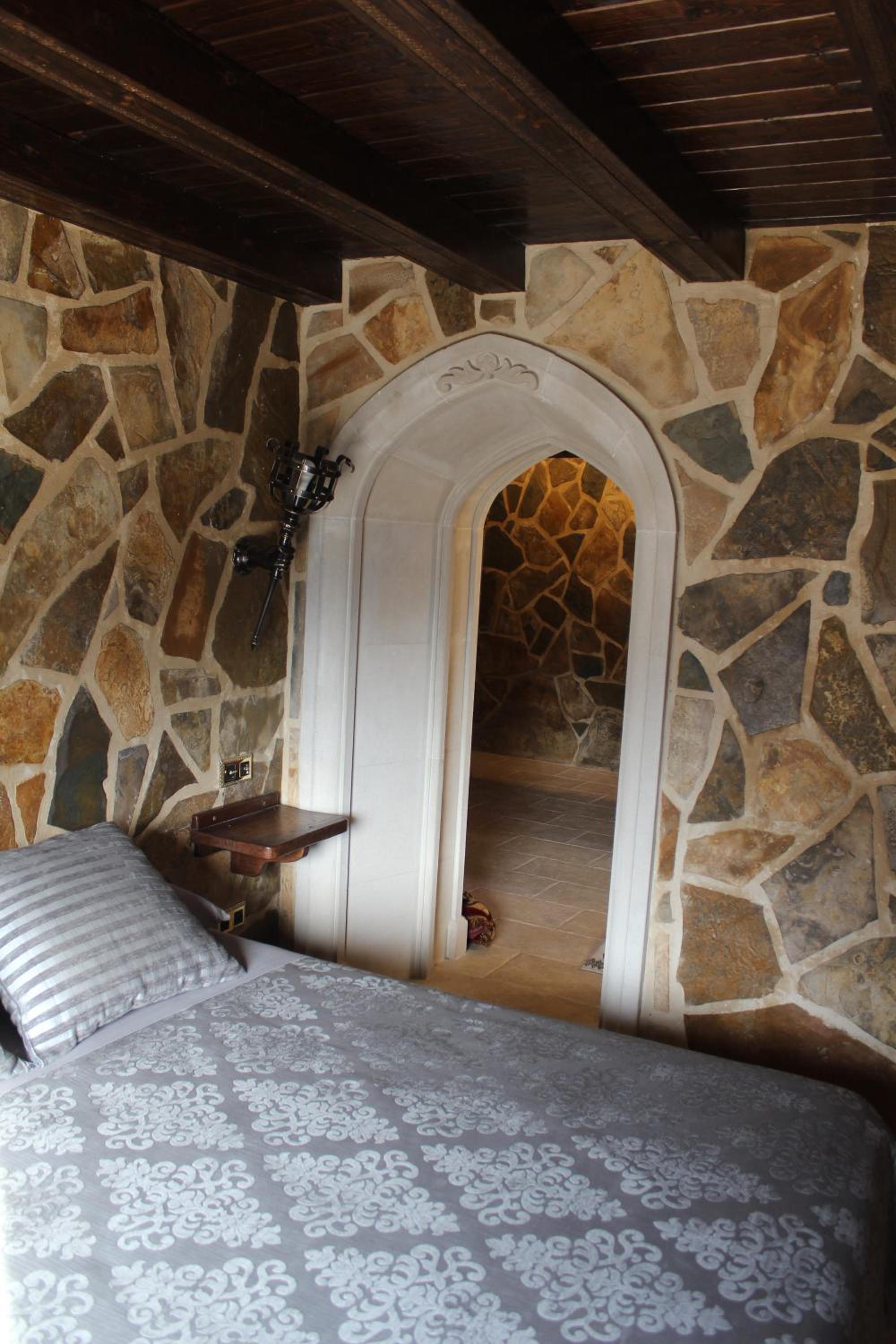 Quadruple Room - Photo 12