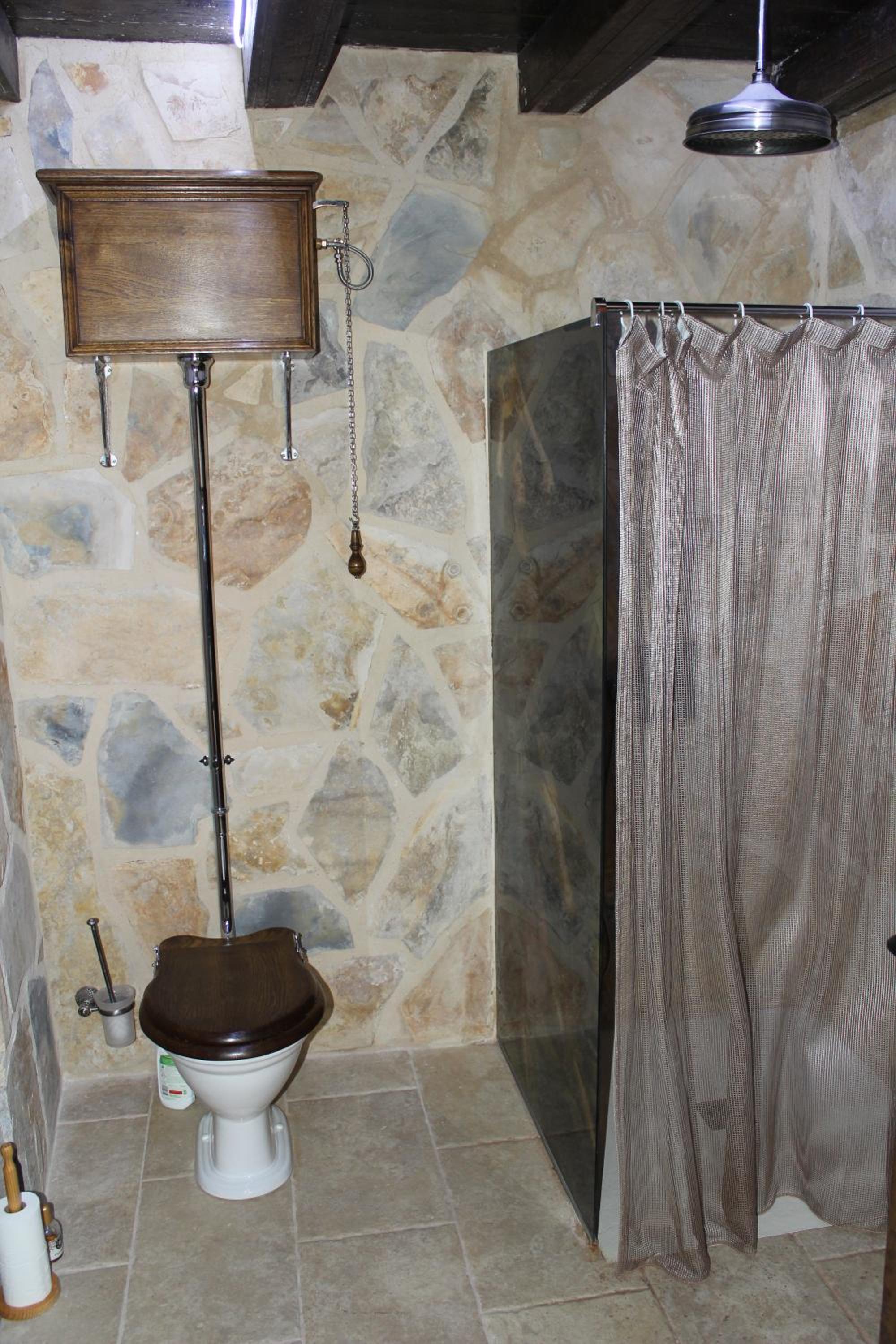Quadruple Room - Photo 6