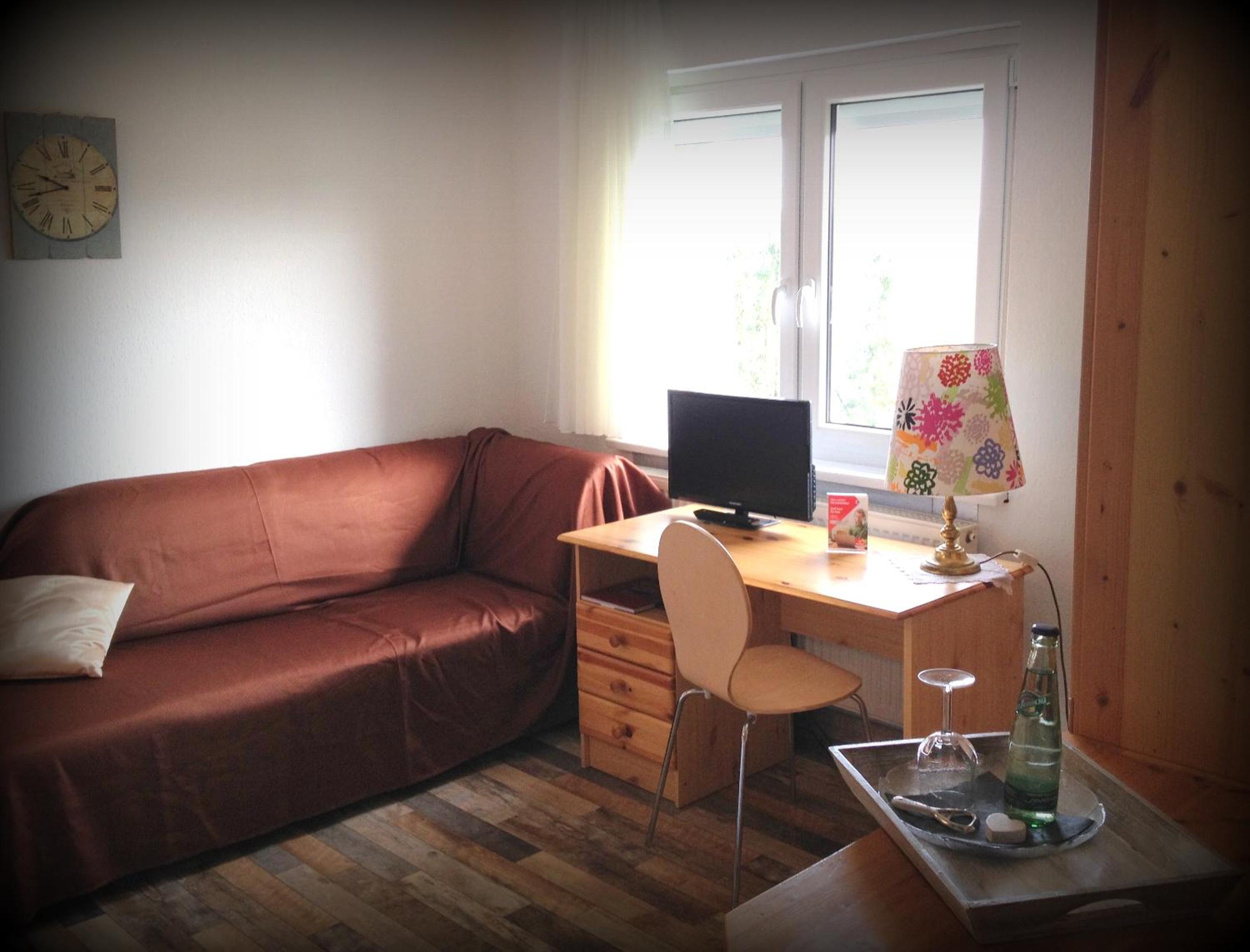 Single Room photo 3