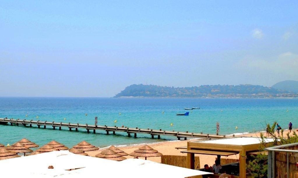 Apartment with Sea View photo 3