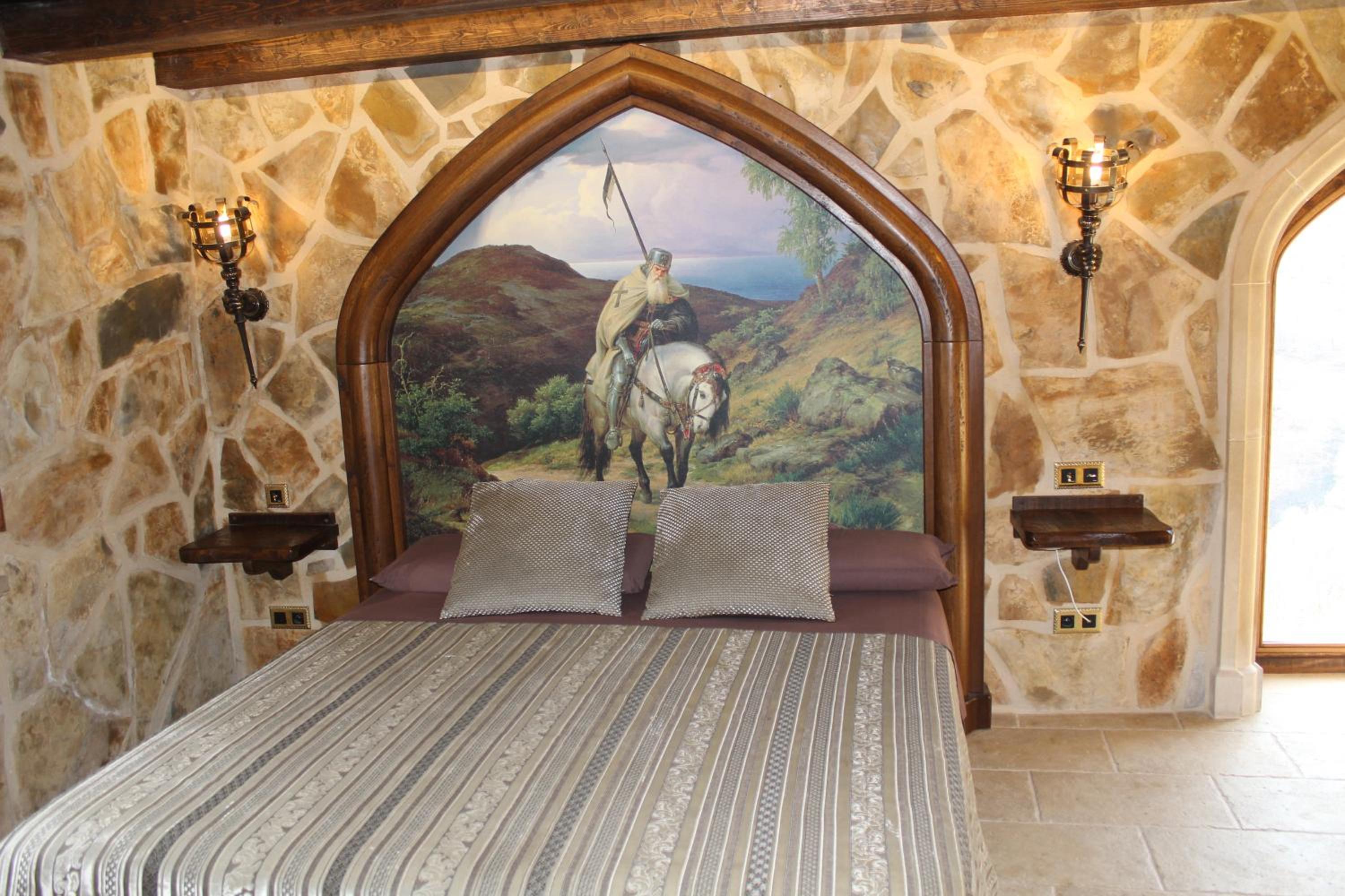 Deluxe King Room With Panoramic View - Photo 14