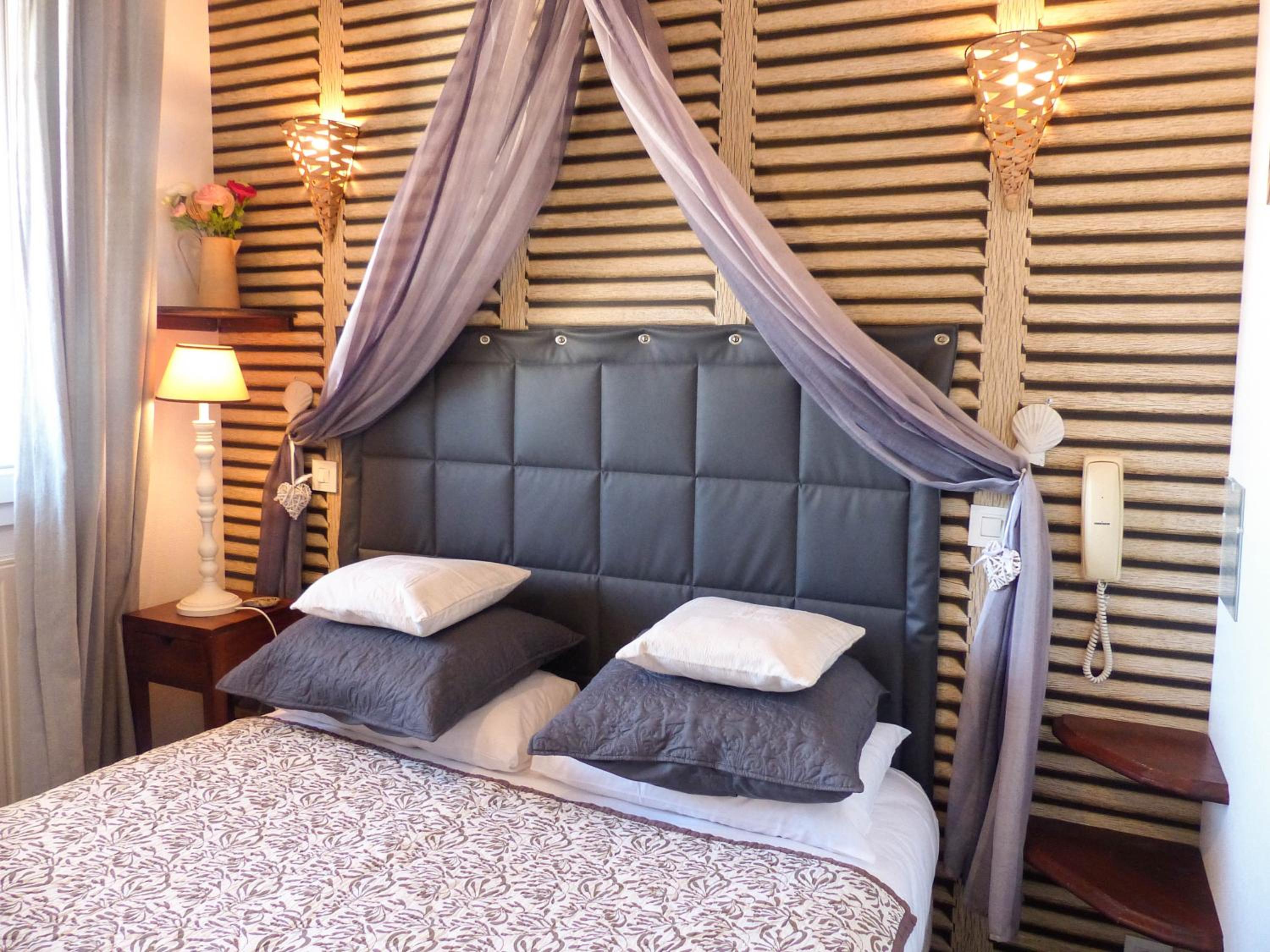 Standard Double Room - Photo 1