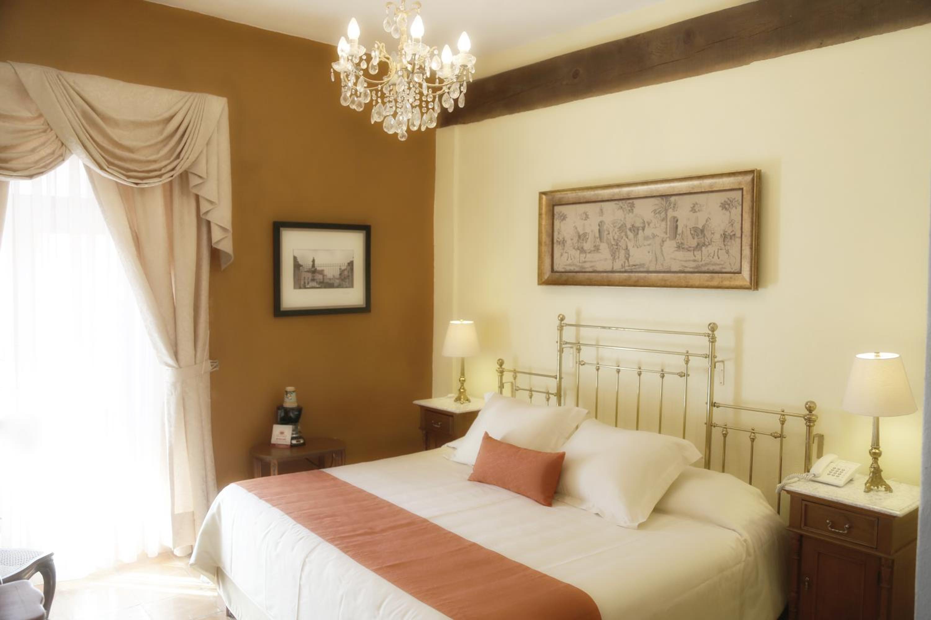 King Suite - Photo 15