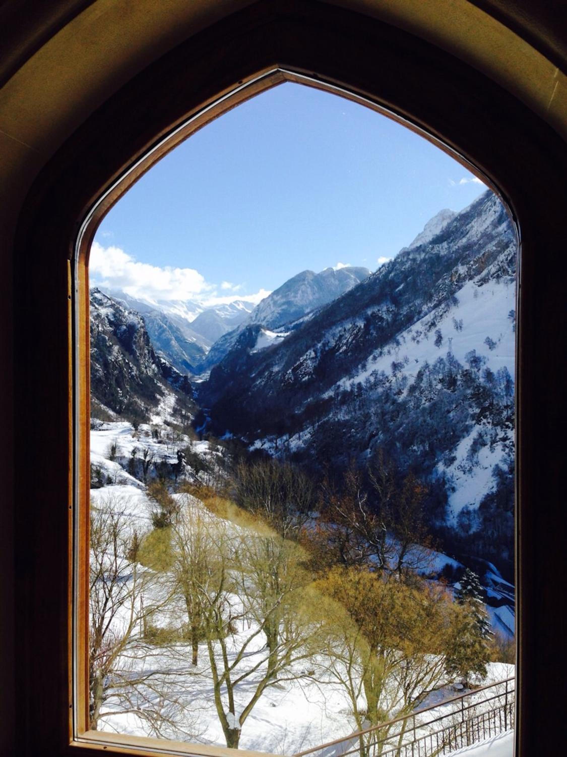 Deluxe King Room With Panoramic View - Photo 18
