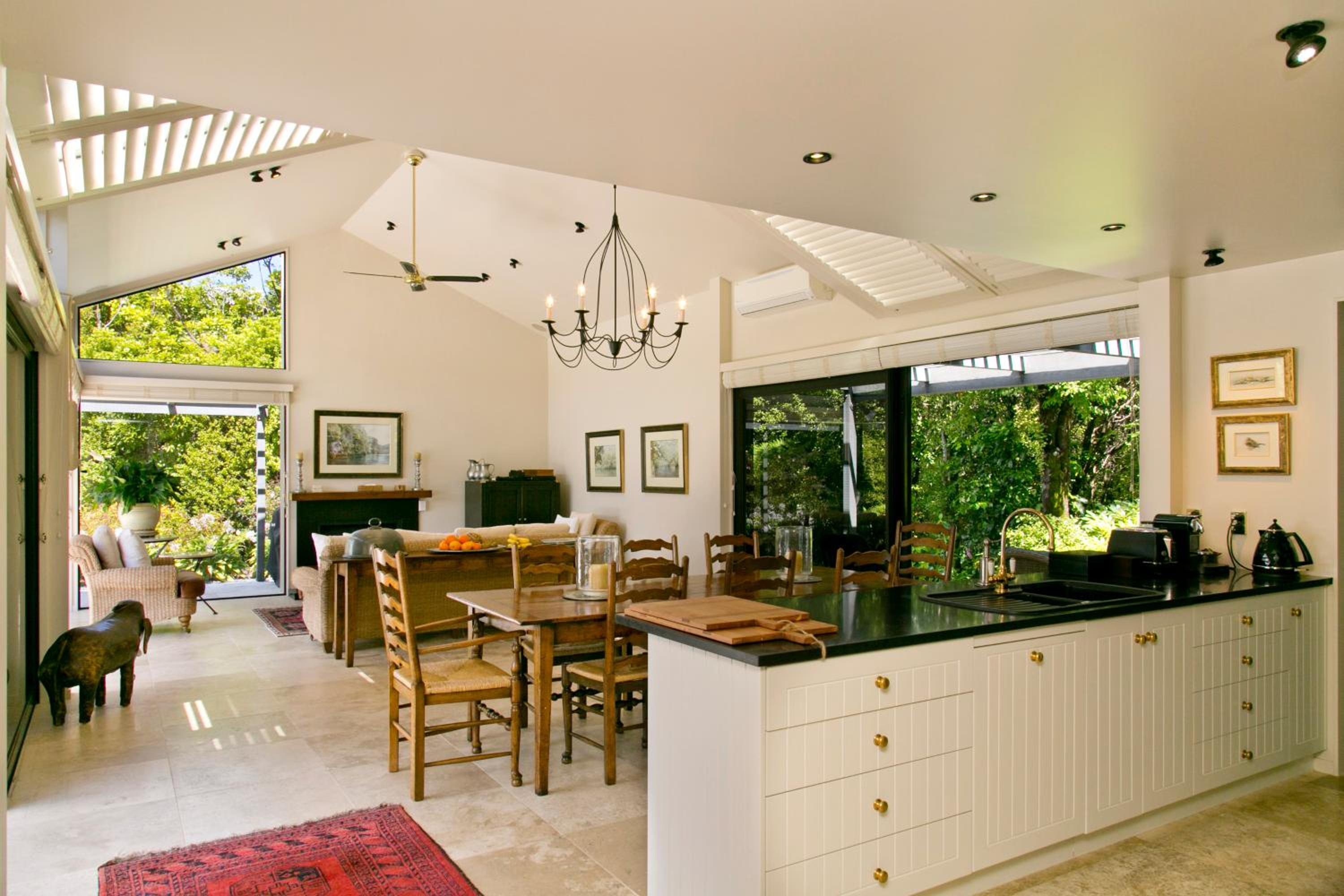 Two-Bedroom Villa - Photo 9