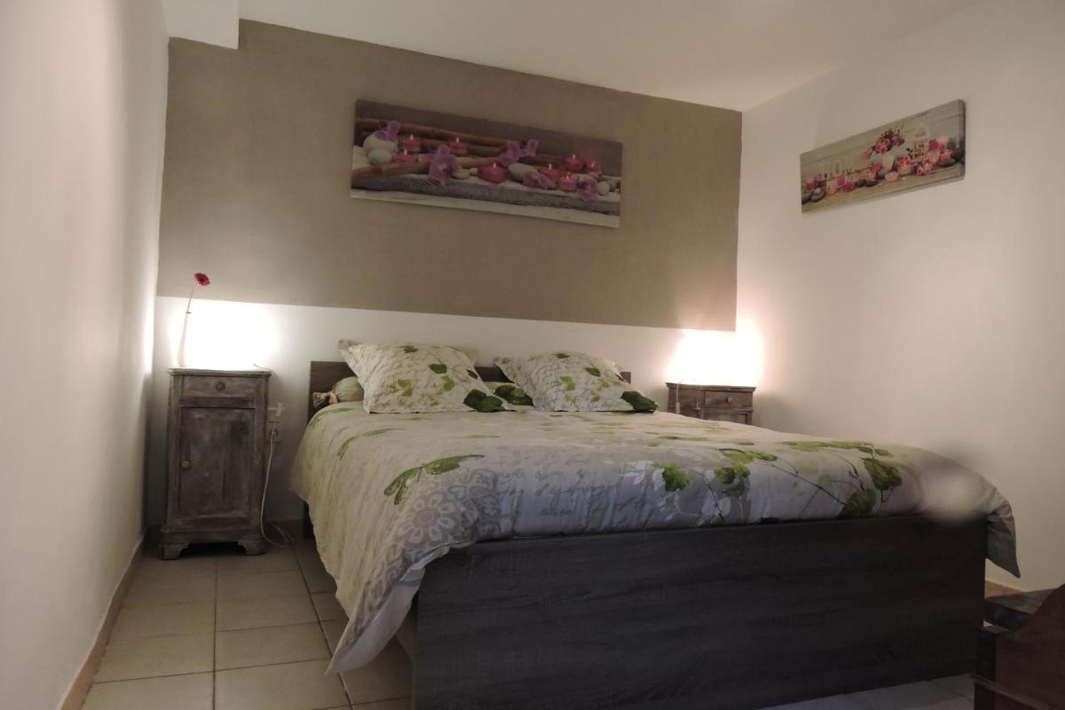 Apartment - Ground Floor photo 2