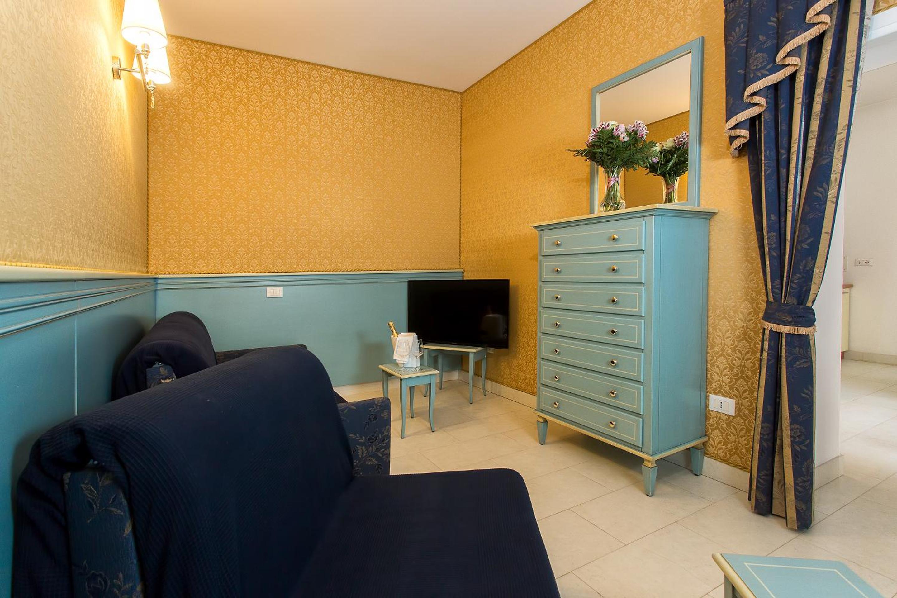 Apartment With Canal View photo 1