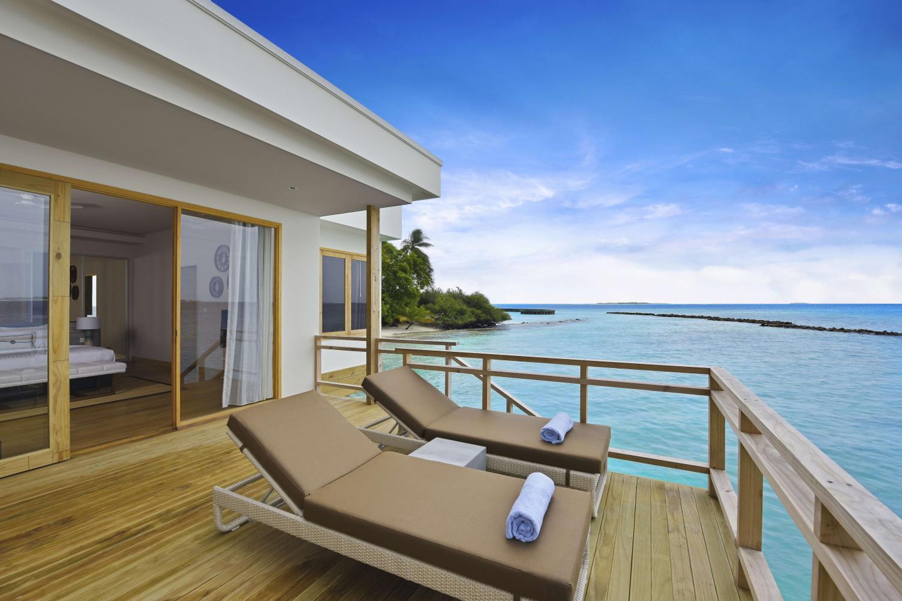 Water Villa - Photo 5