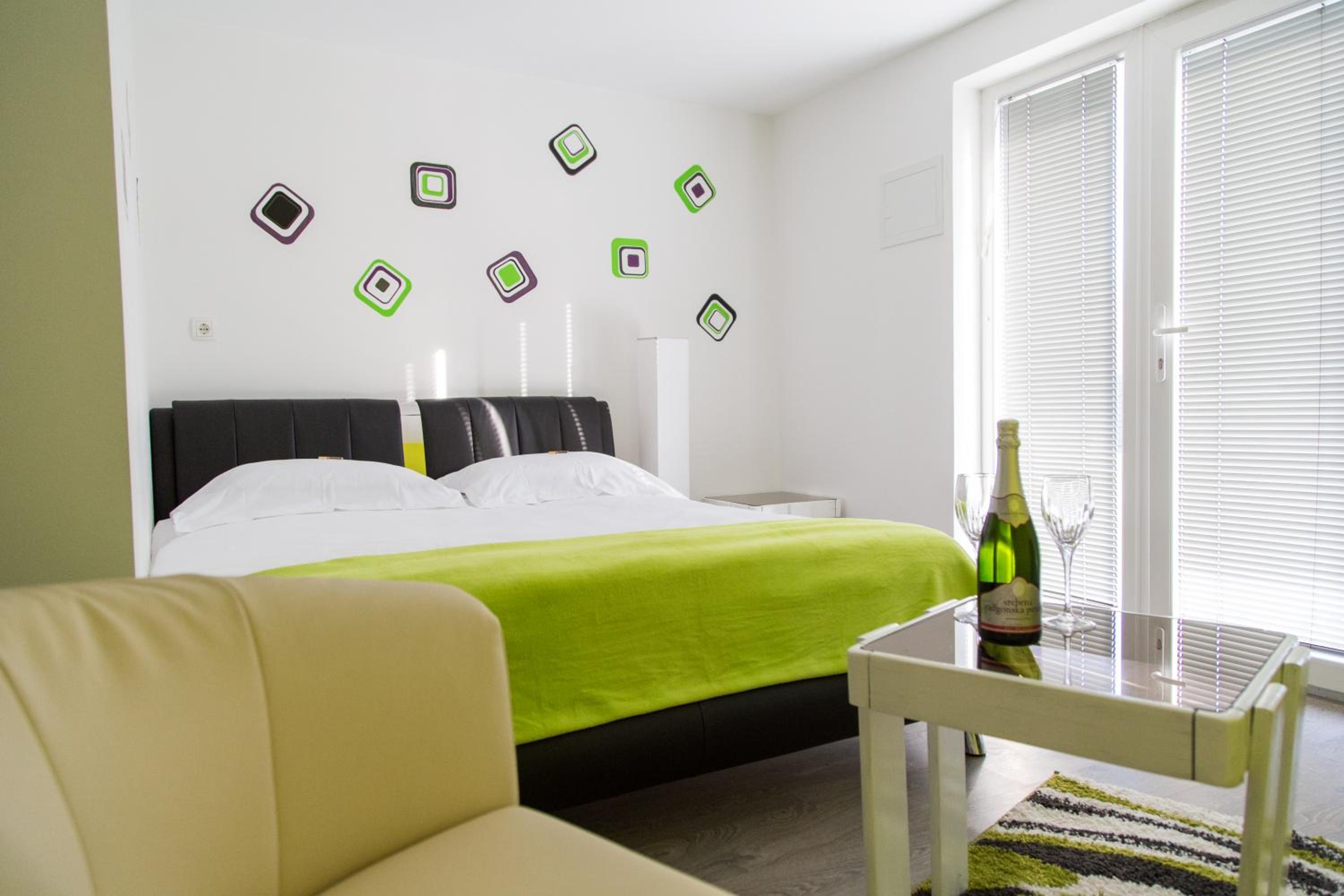 Standard Apartment - Photo 1