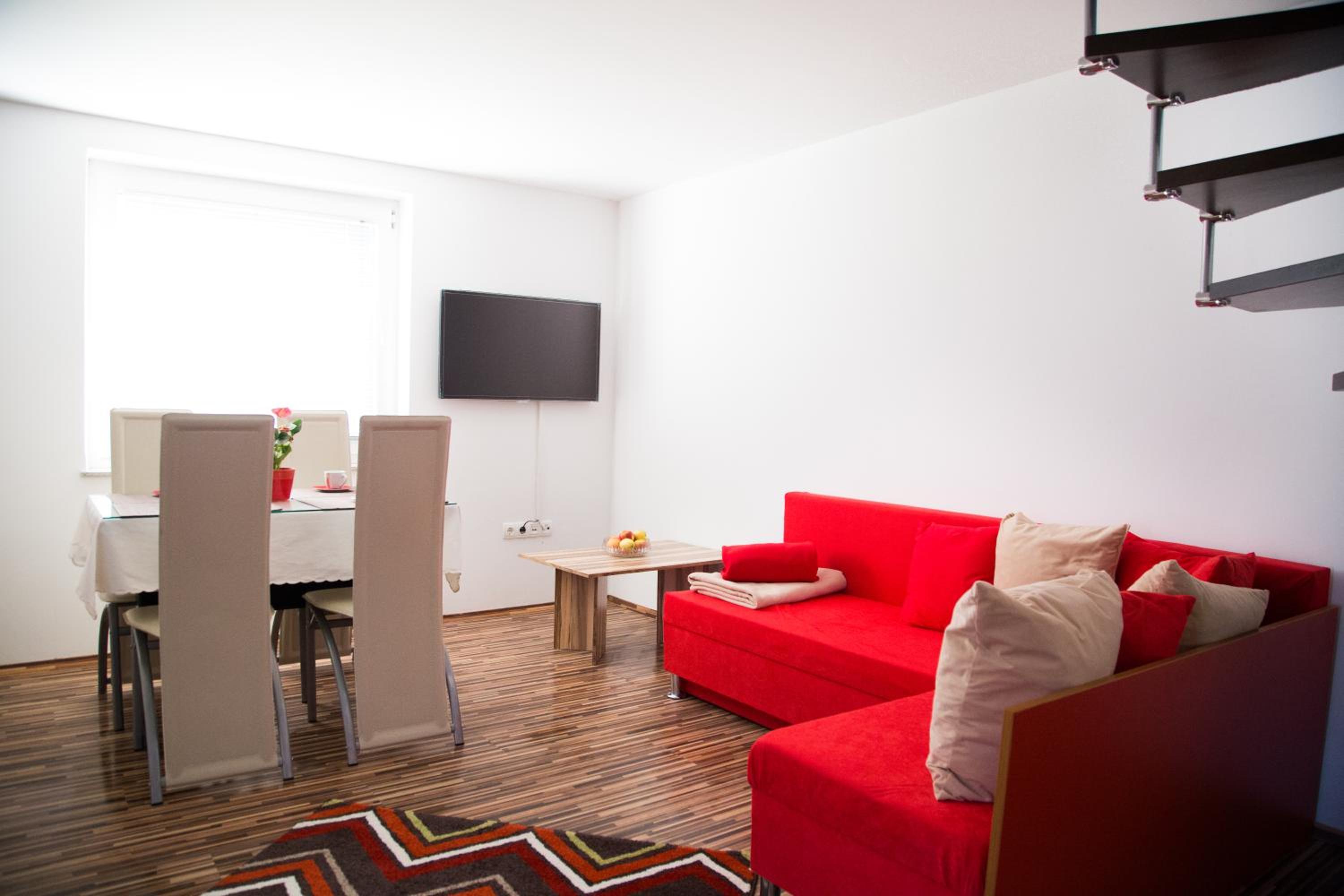 Apartment - Ground Floor - Photo 4