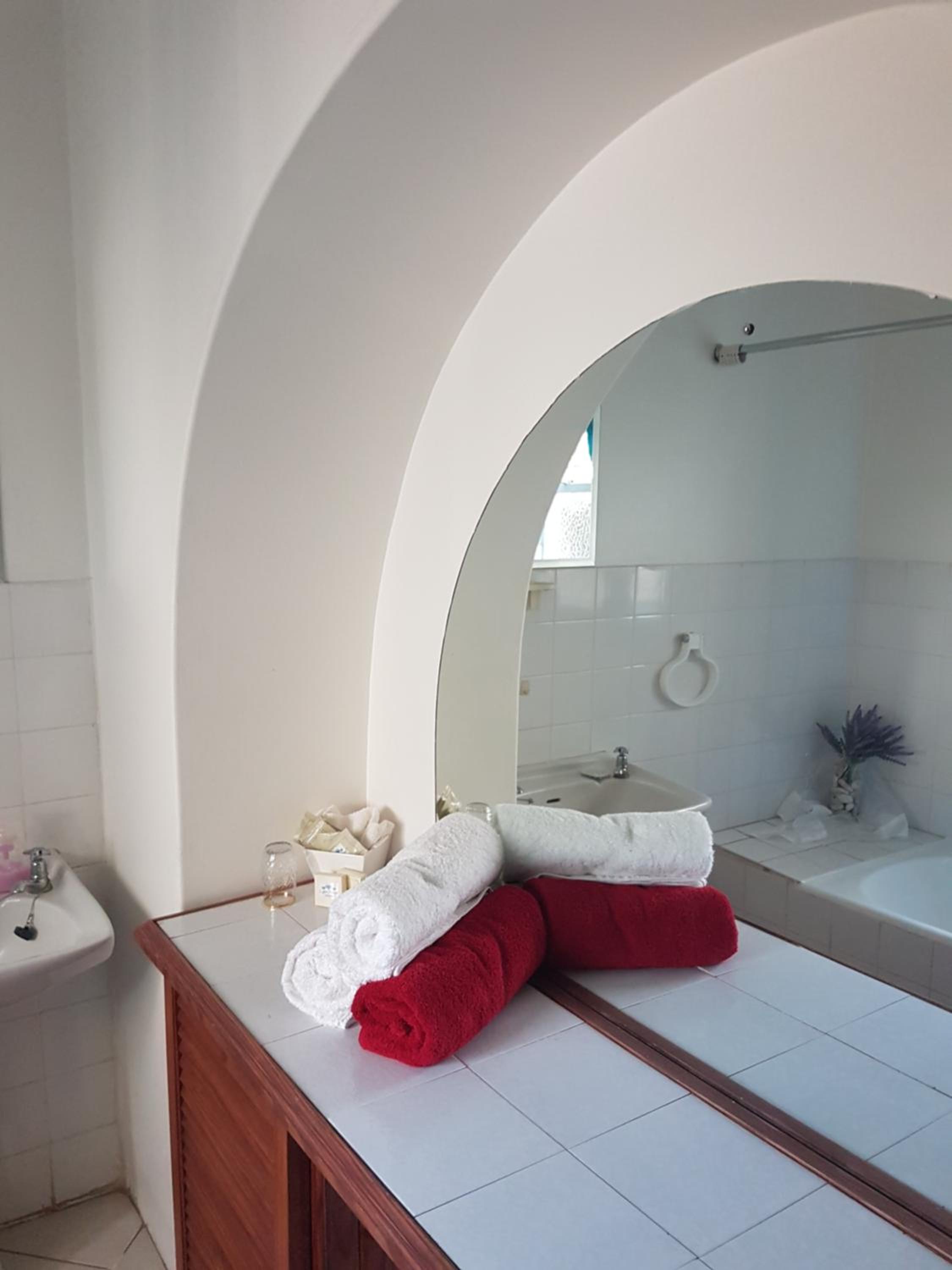 Budget Double Room photo 2