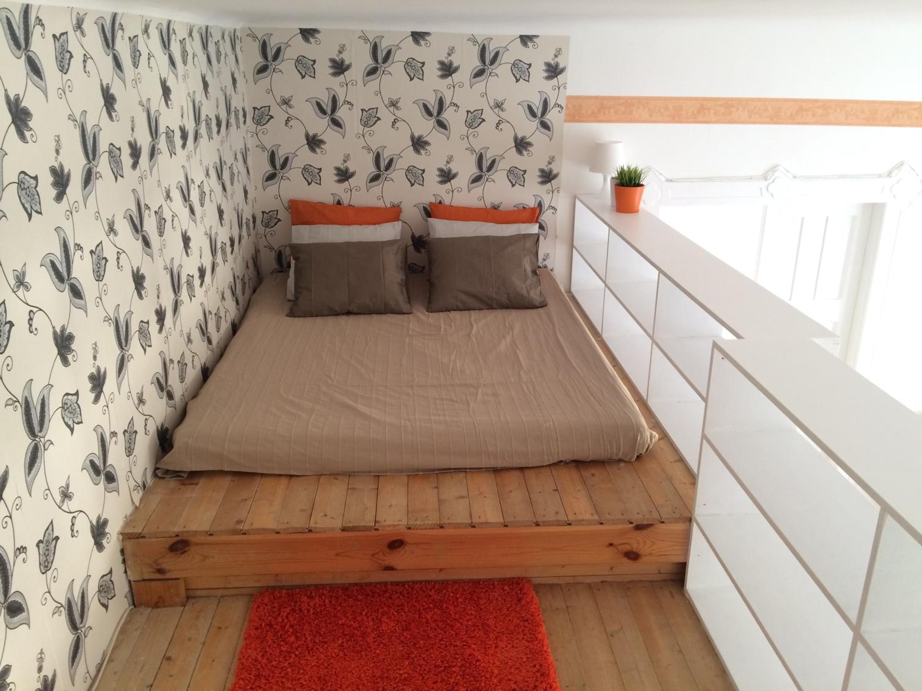 One-Bedroom Apartment - Photo 16
