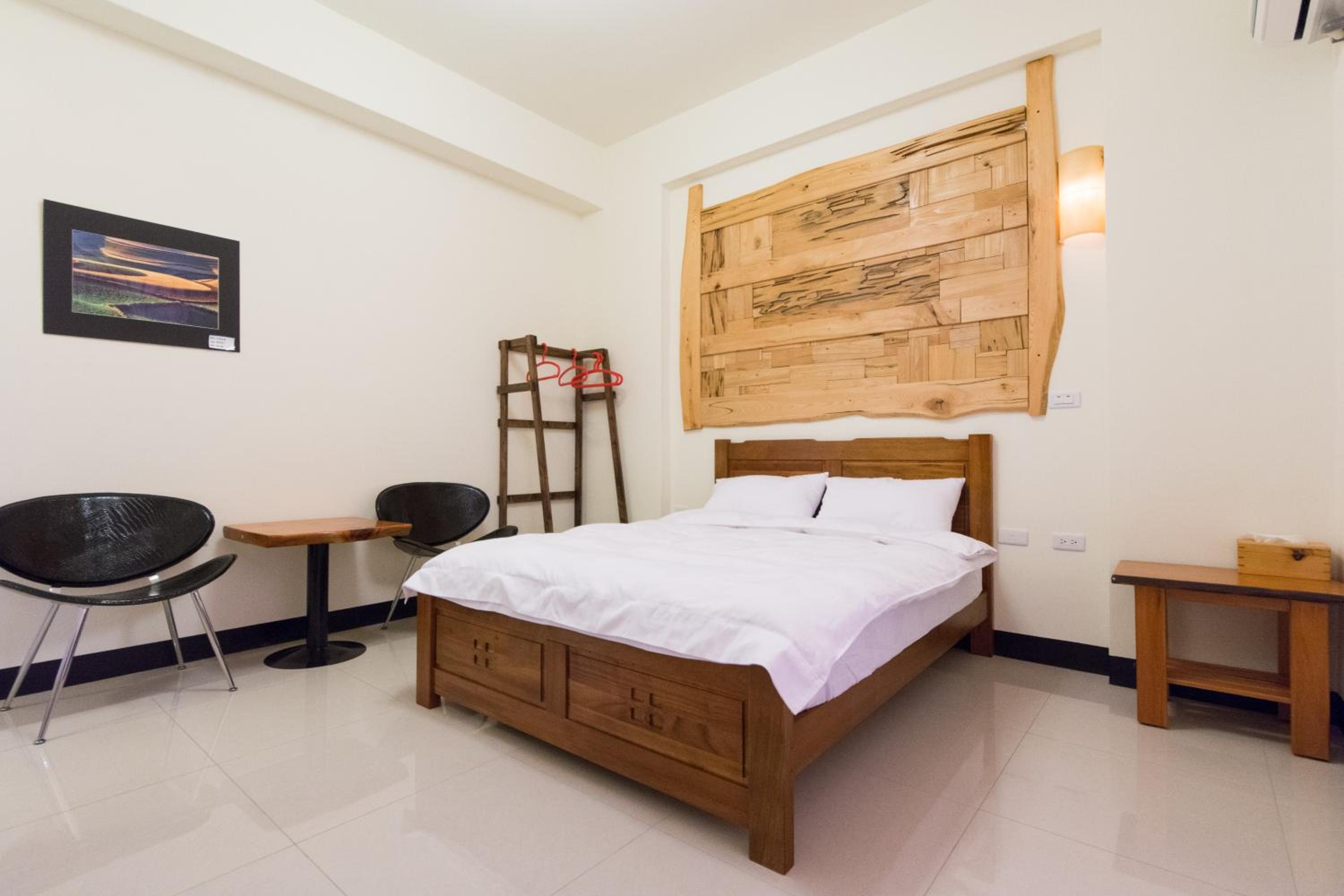 Deluxe Double Room with Balcony - Travel Subsidy Program Only photo 2