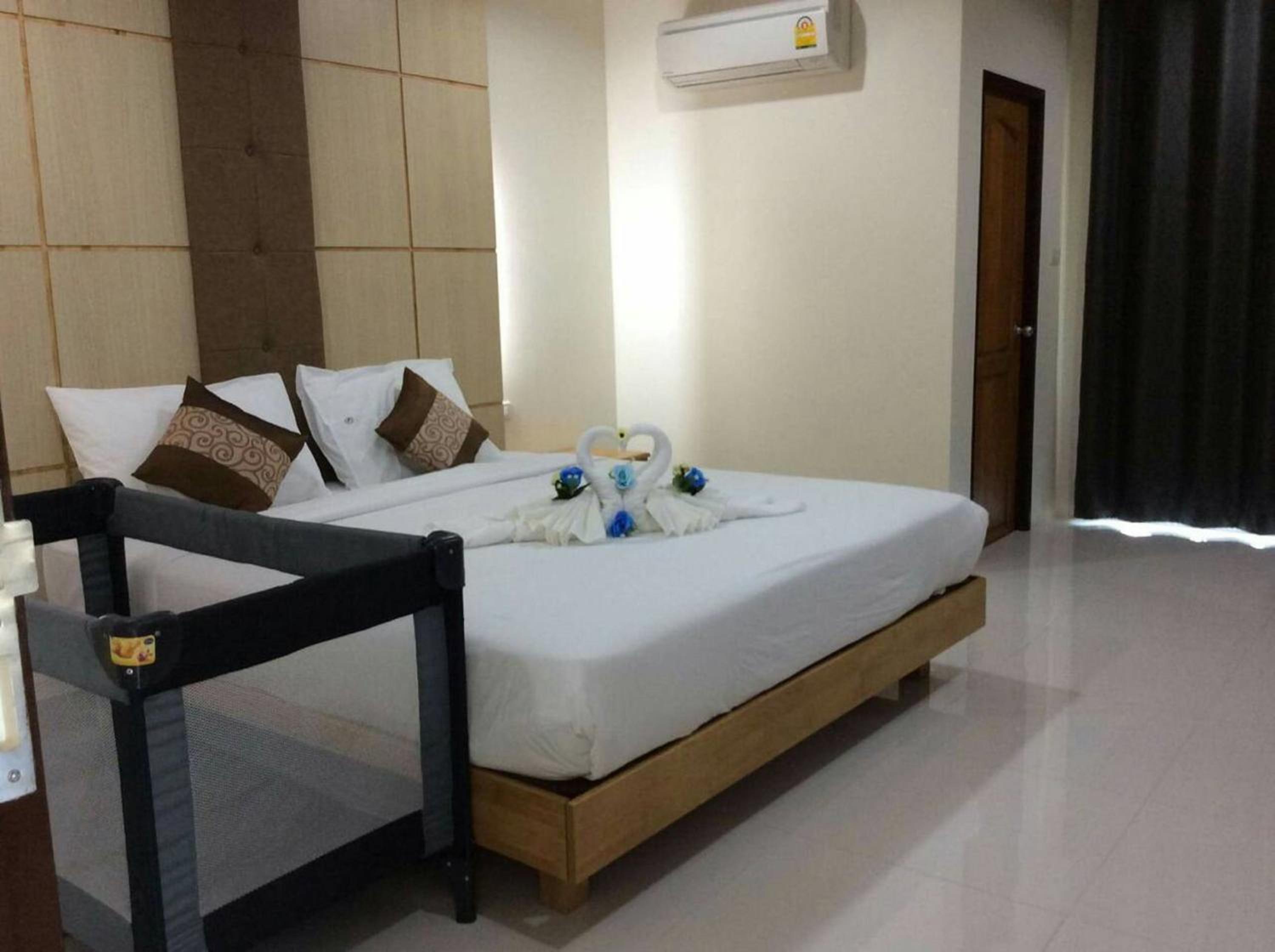 Standard Double or Twin Room with Balcony photo 2