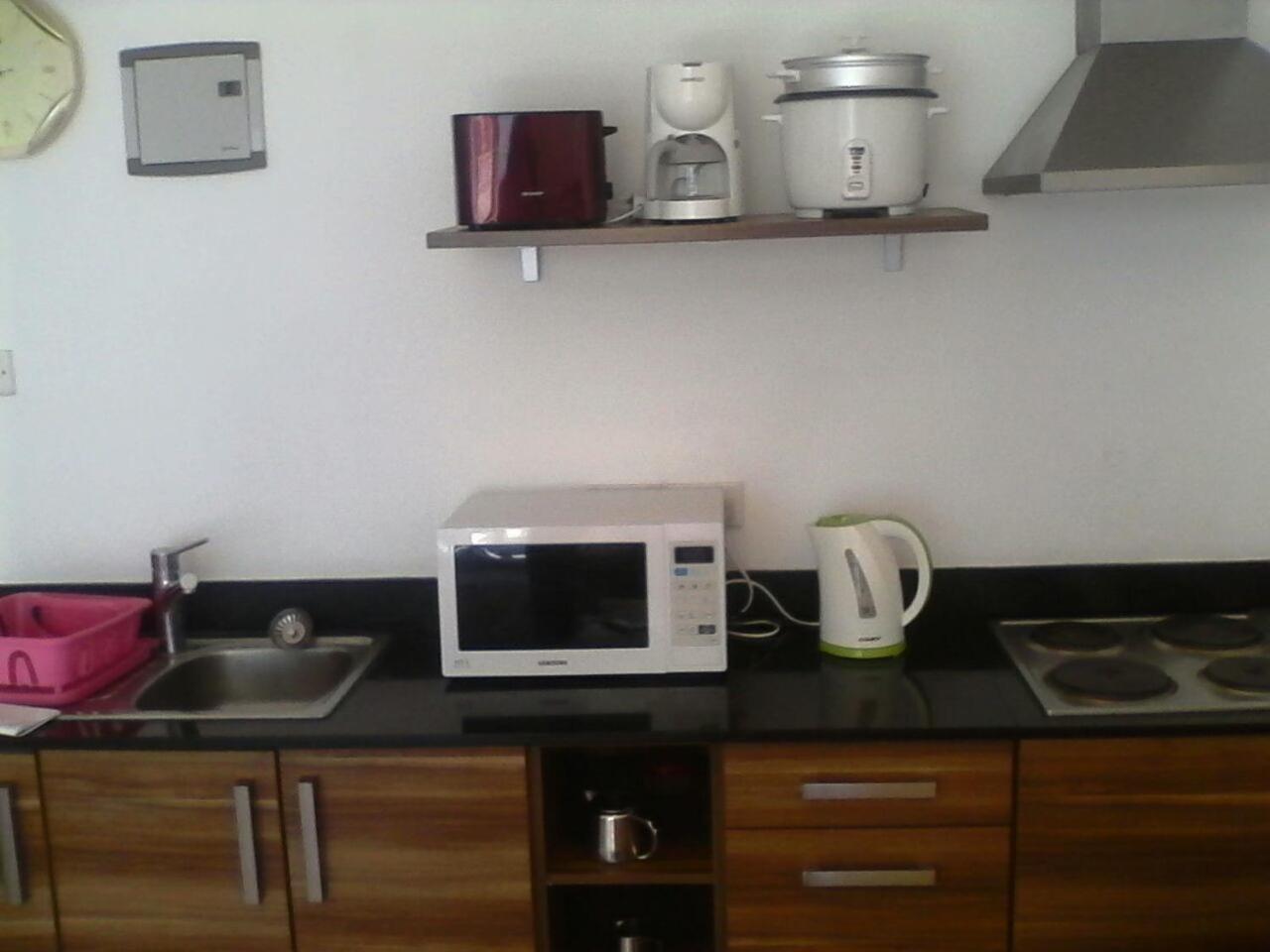 Studio Apartment photo 3