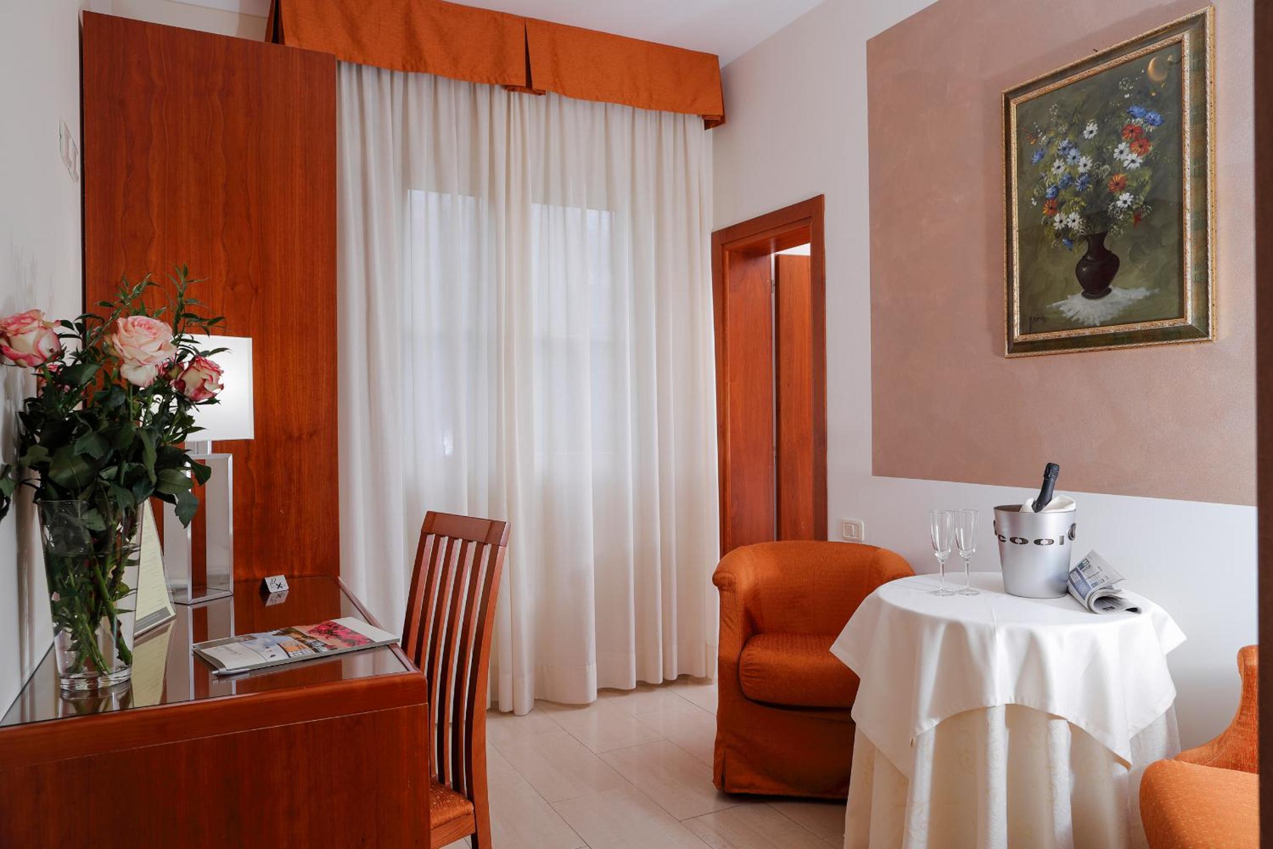 Junior Suite - Photo 15