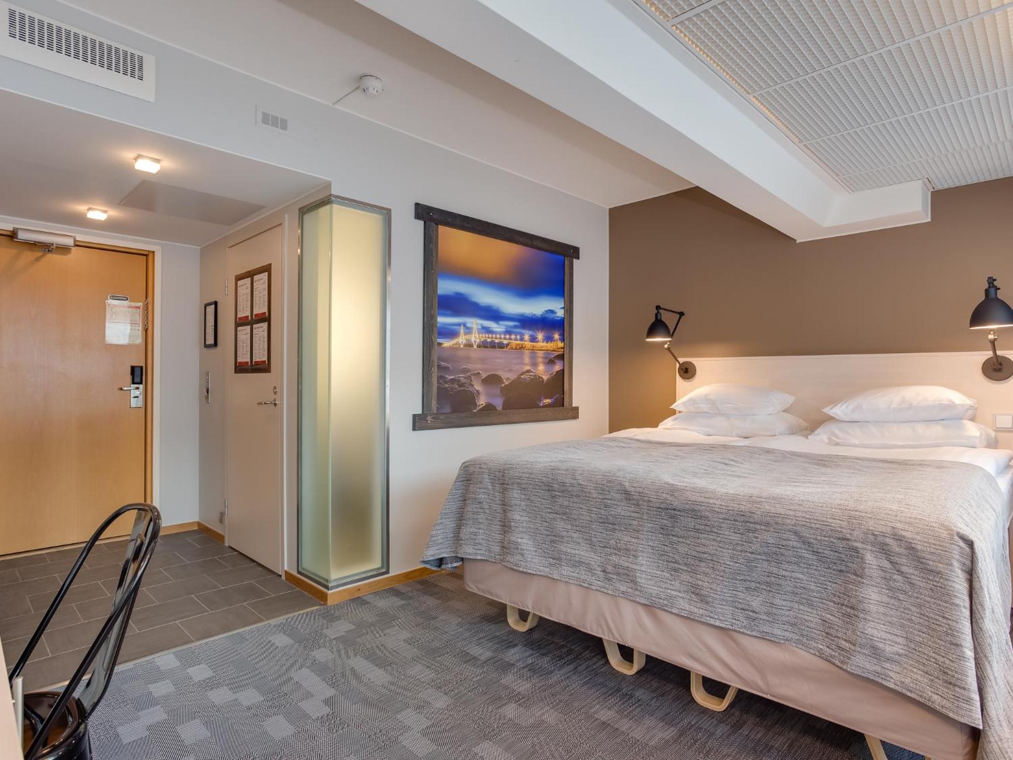 Standard Double or Twin Room photo 1