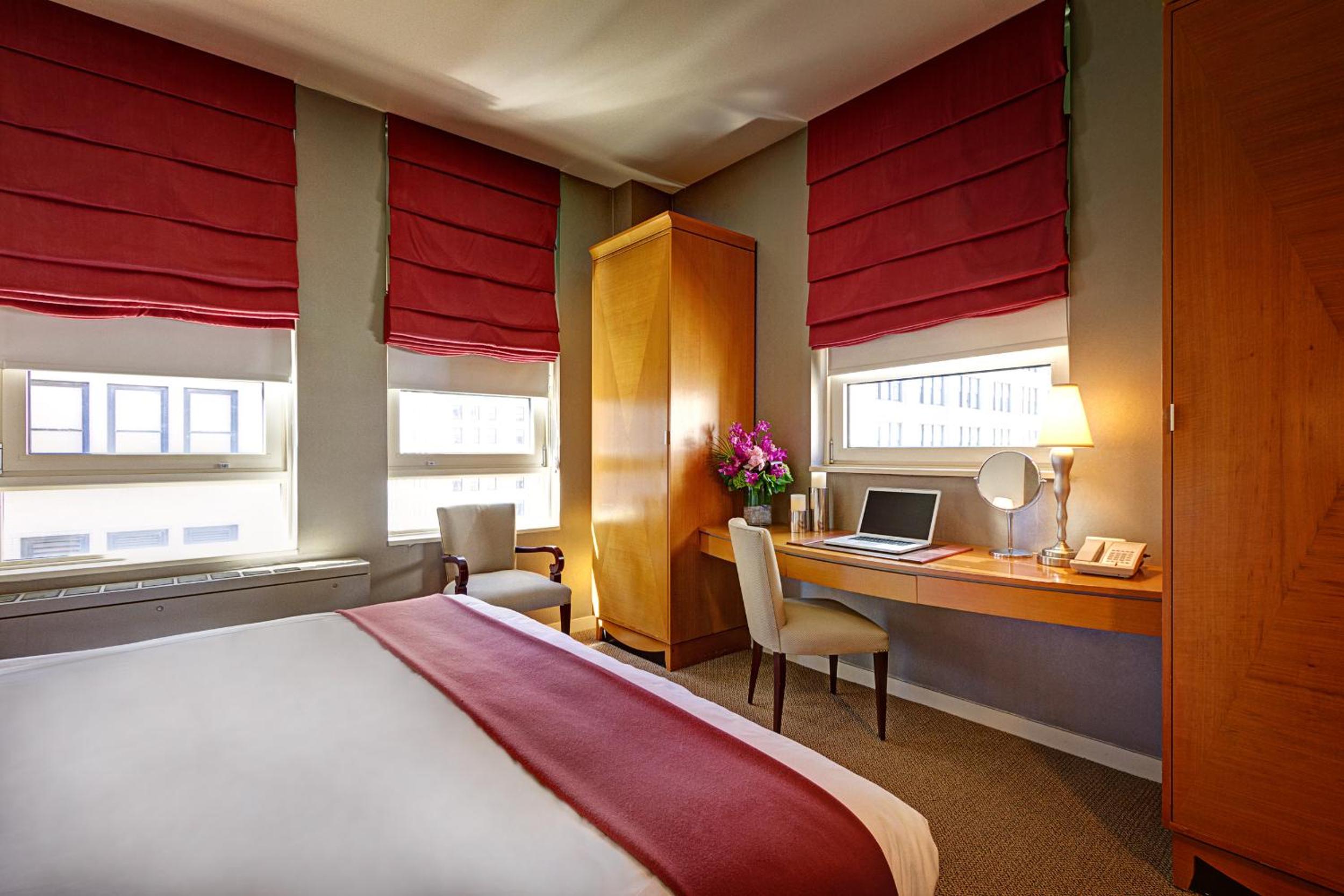 King Suite thumbnail 6
