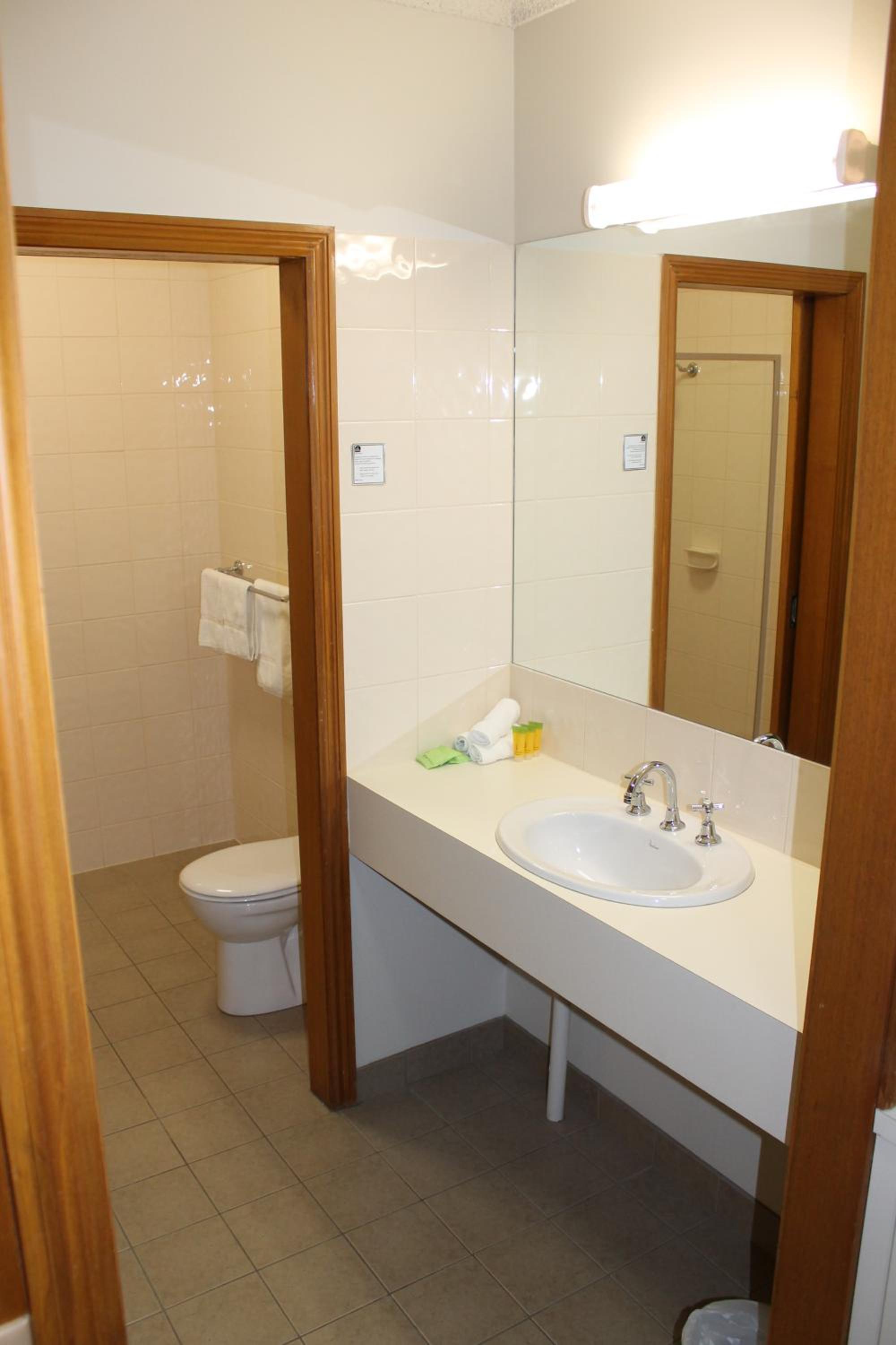 Deluxe Triple Room photo 3