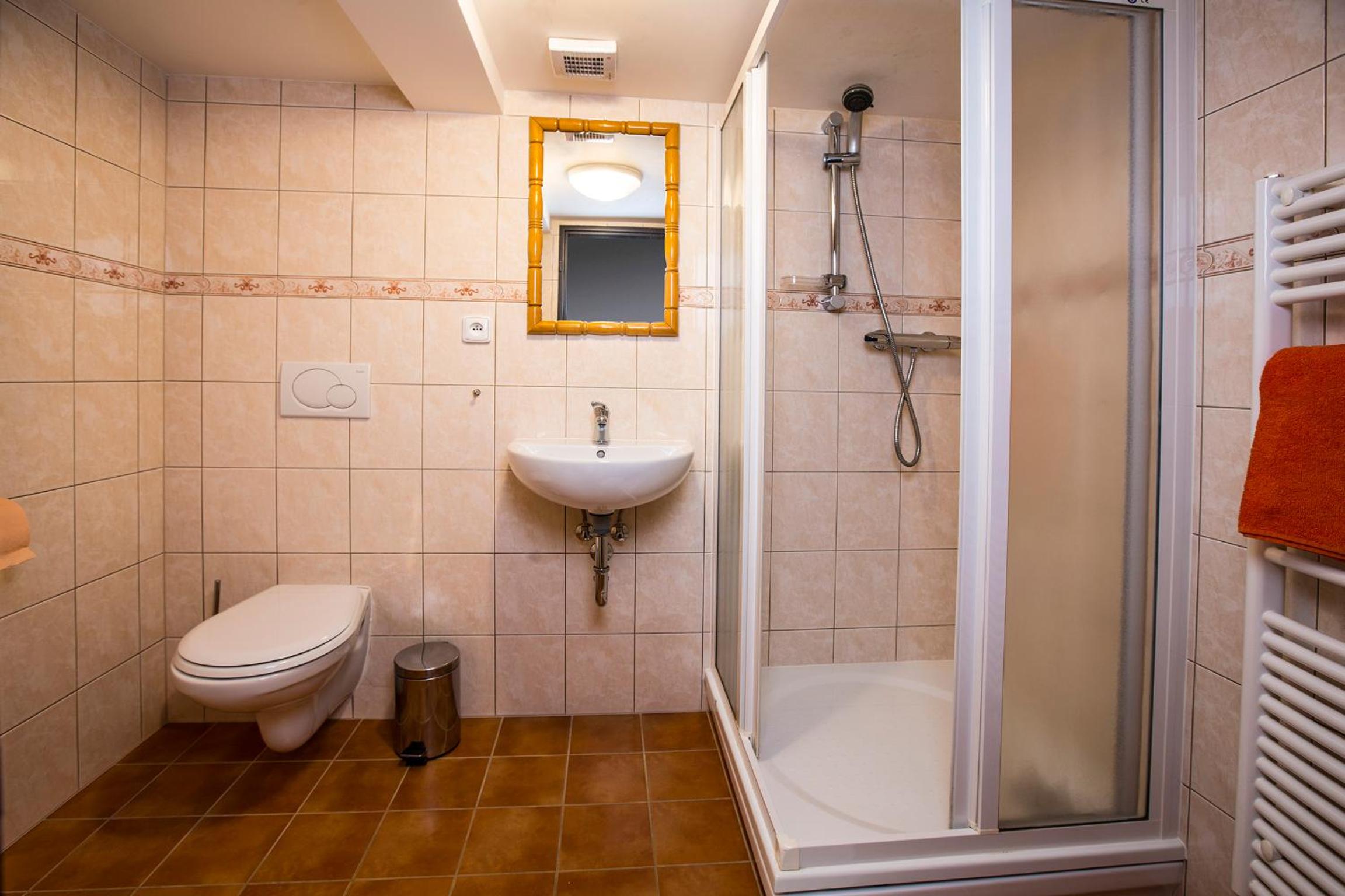 Double or Twin Room photo 2