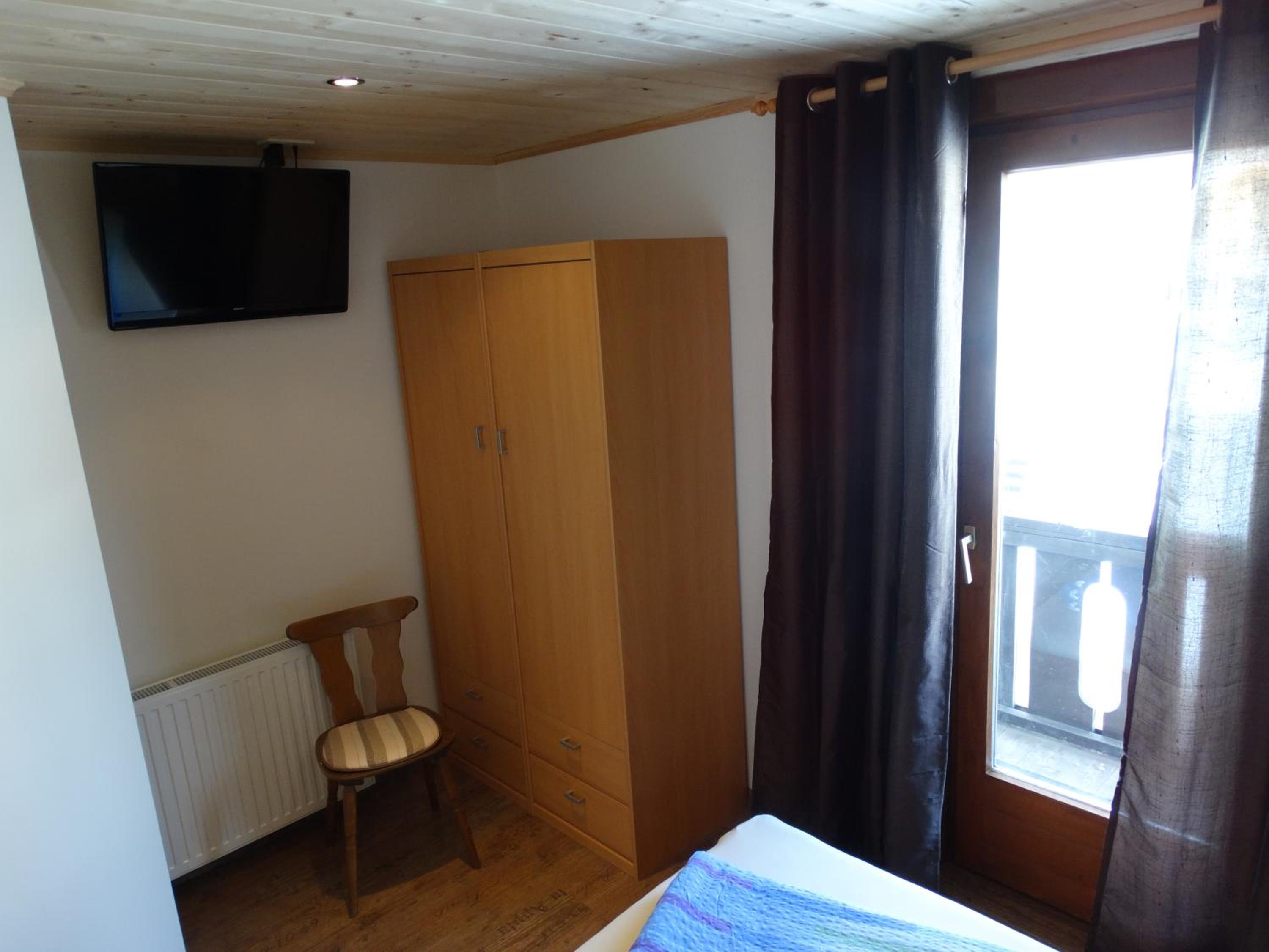Single Room with Balcony photo 1