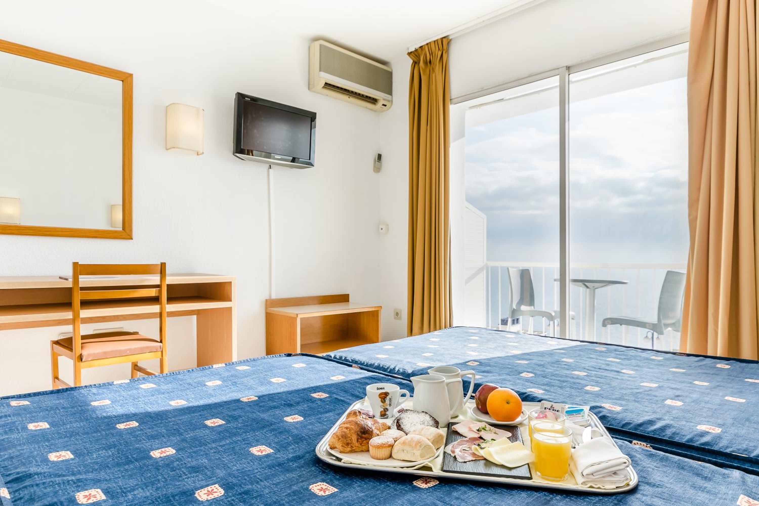 Habitación Doble Estándar con Vista al Mar