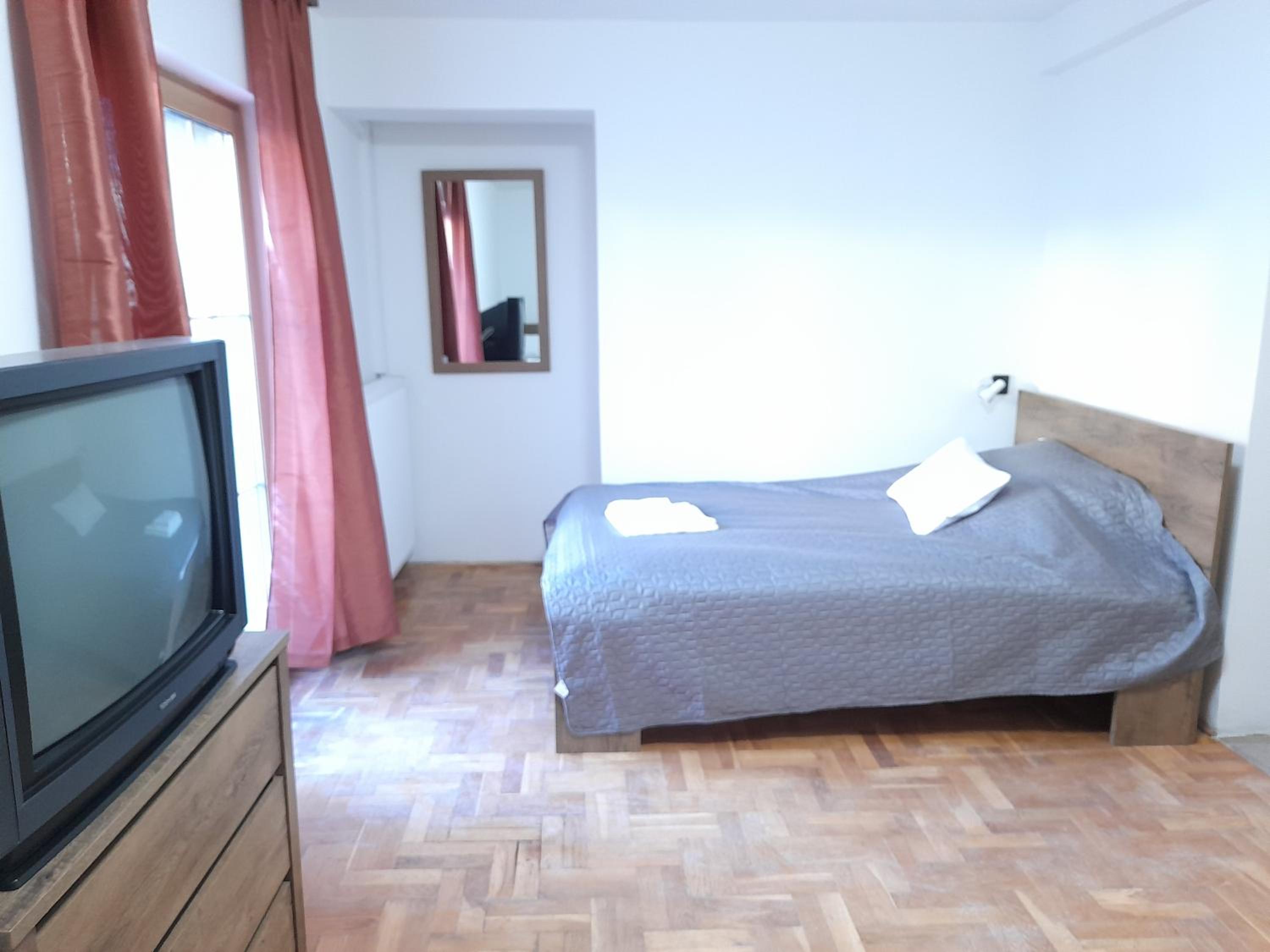 Economy Quadruple Room photo 1