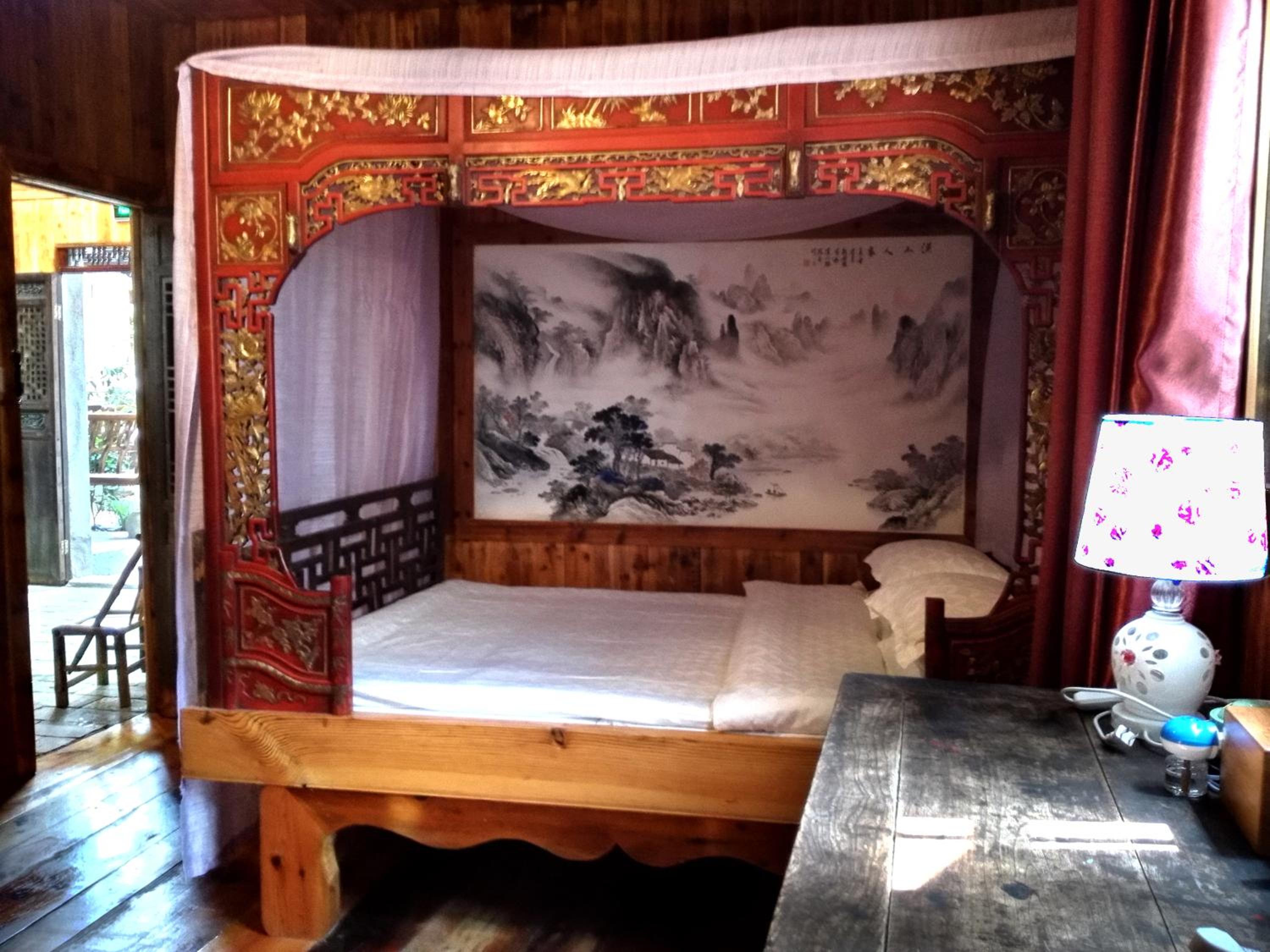 Deluxe Queen Room - (Free Pick-Up From Huangshan North Railway Station And Huangshan Tunxi Airport + Afternoon Tea) photo 1