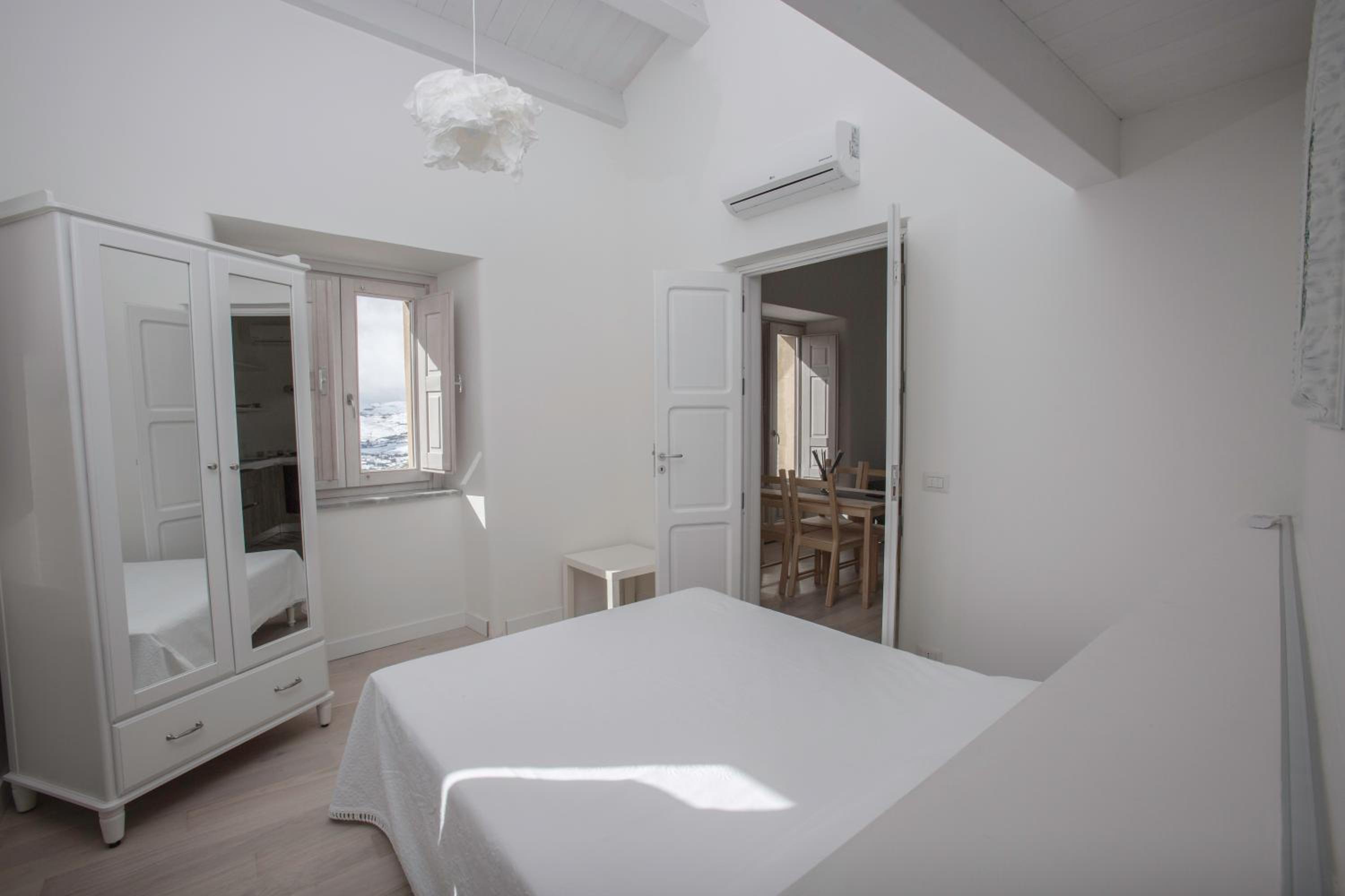 Apartment - Photo 14
