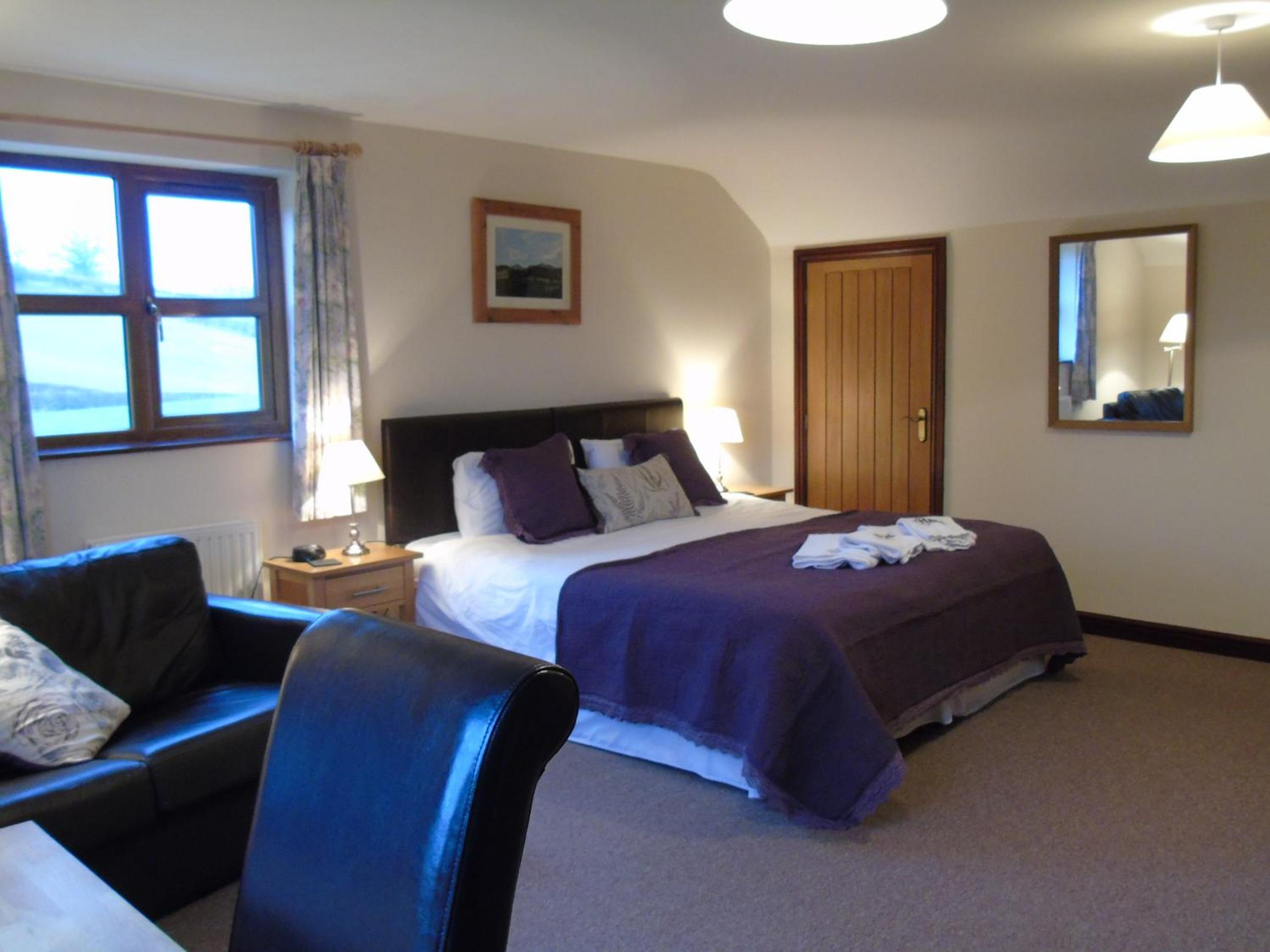 Double or Twin Room - Photo 2