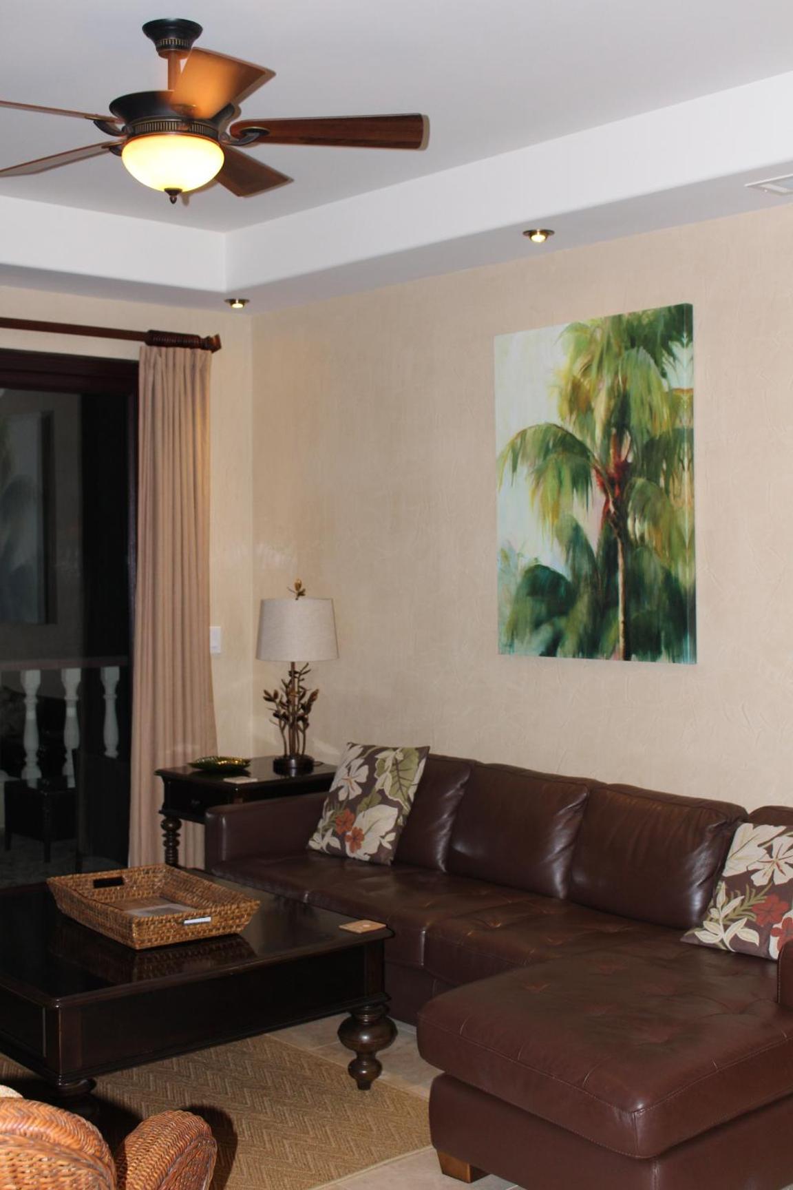 Villa - Beach Front