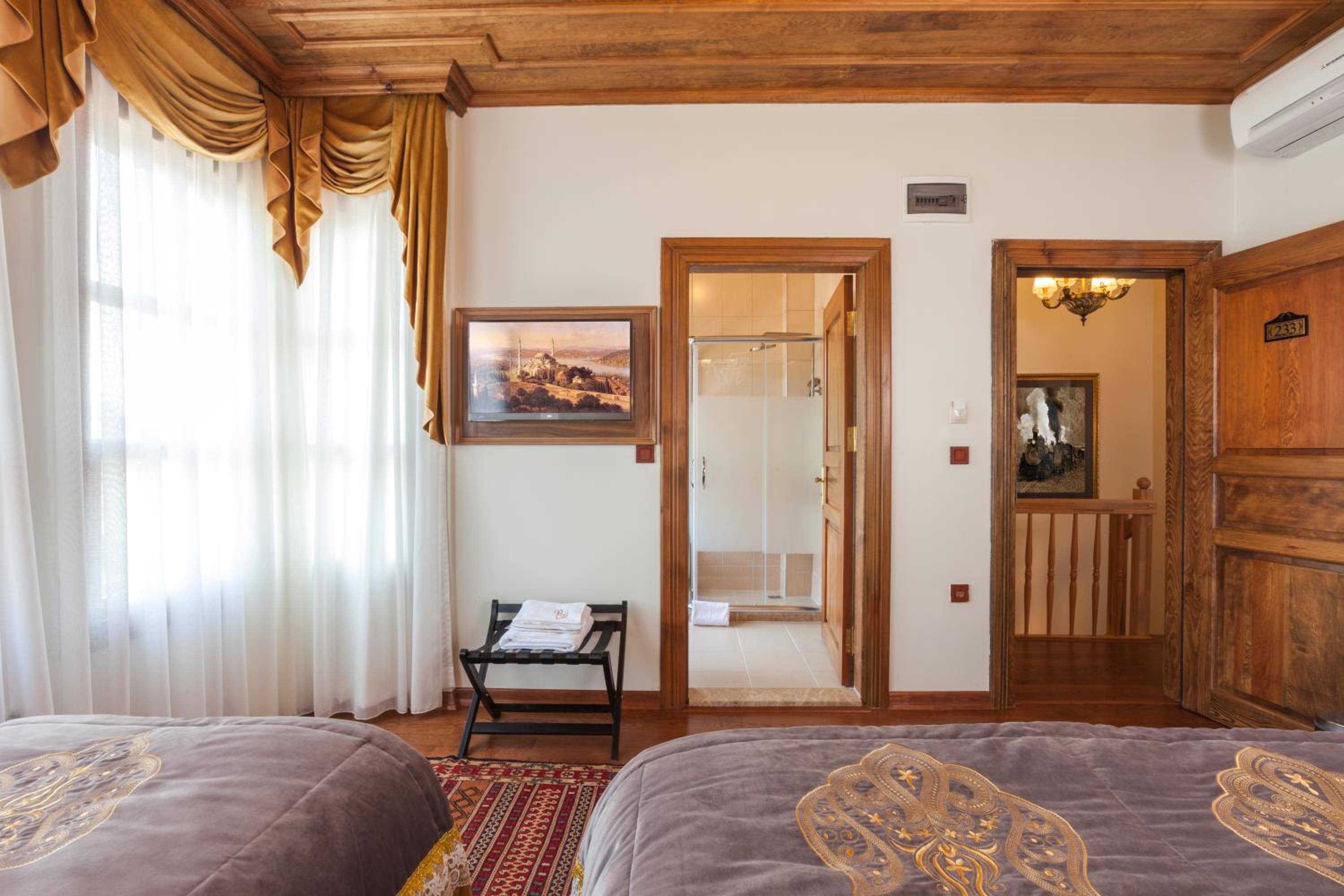 Deluxe Room photo 3