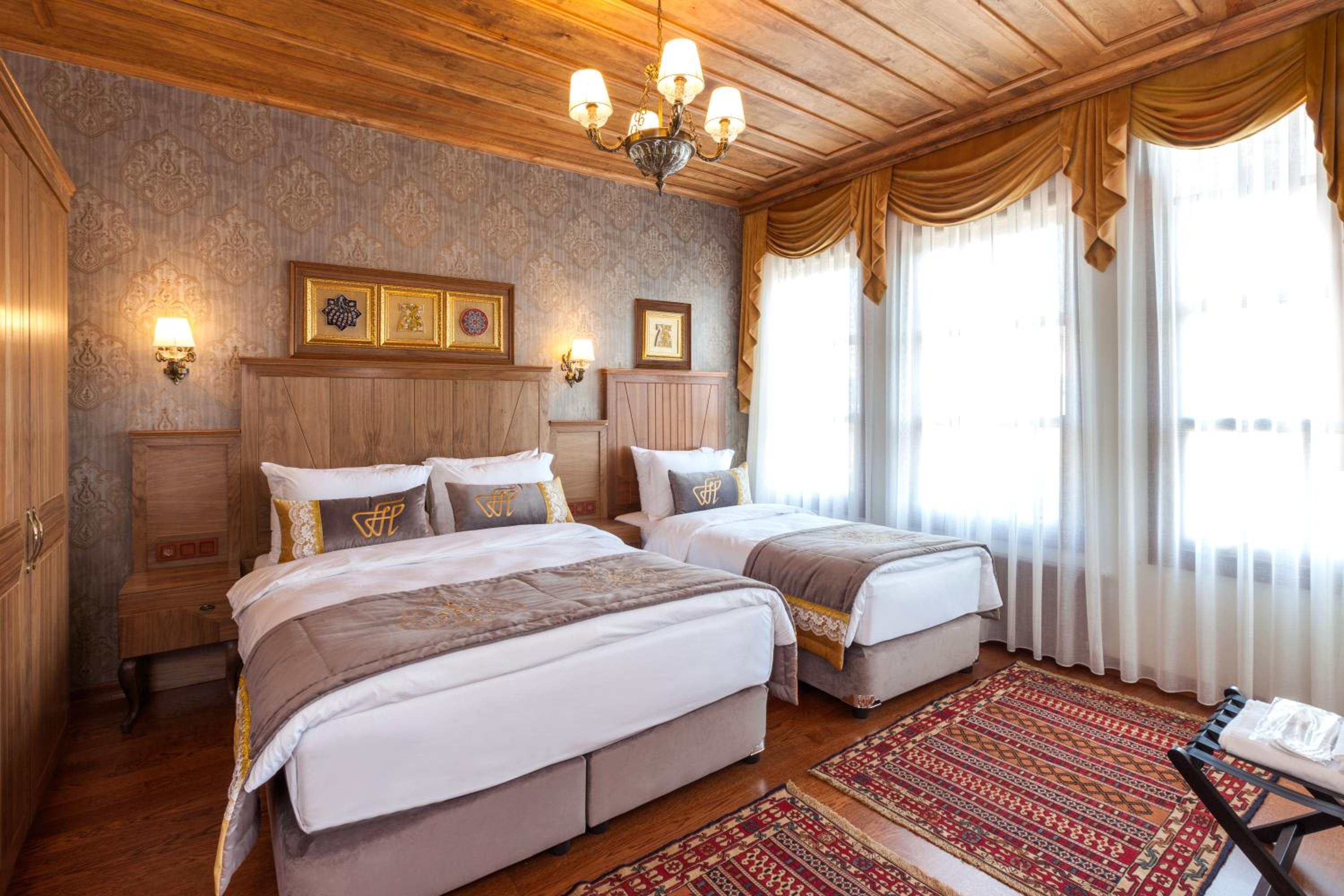 Deluxe Triple Room photo 1