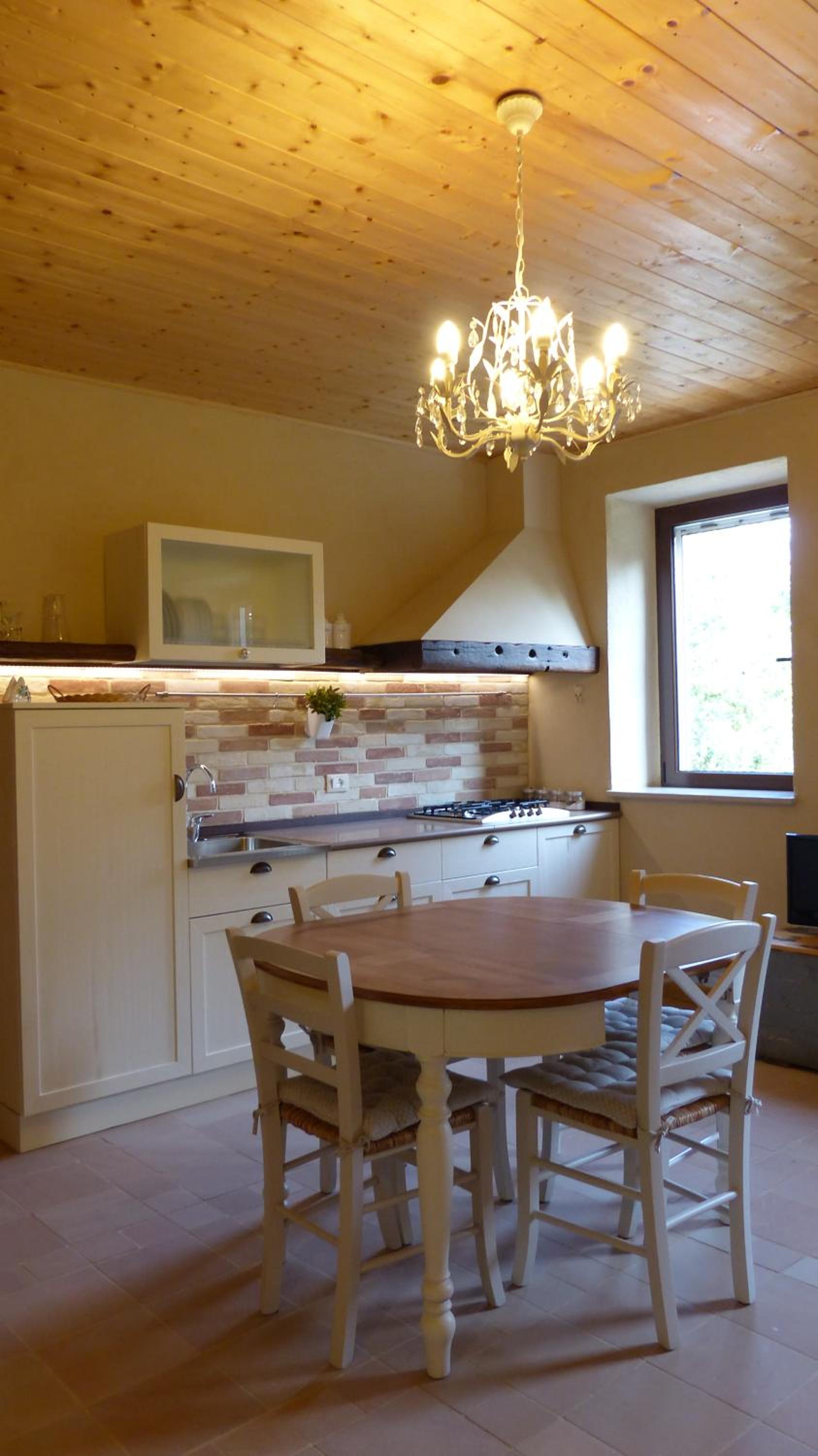 Apartment - Photo 2