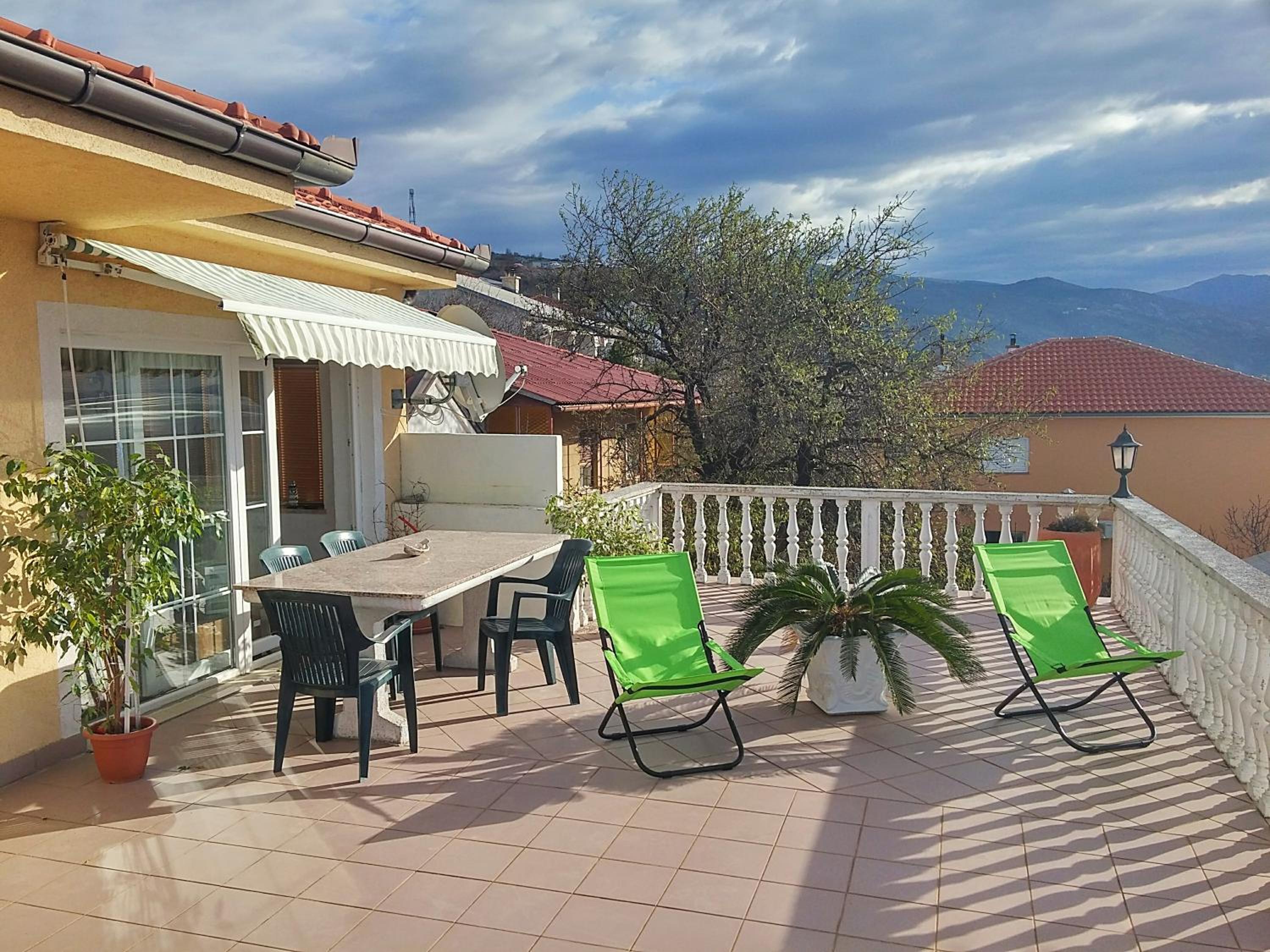 Apartment with Terrace photo 2