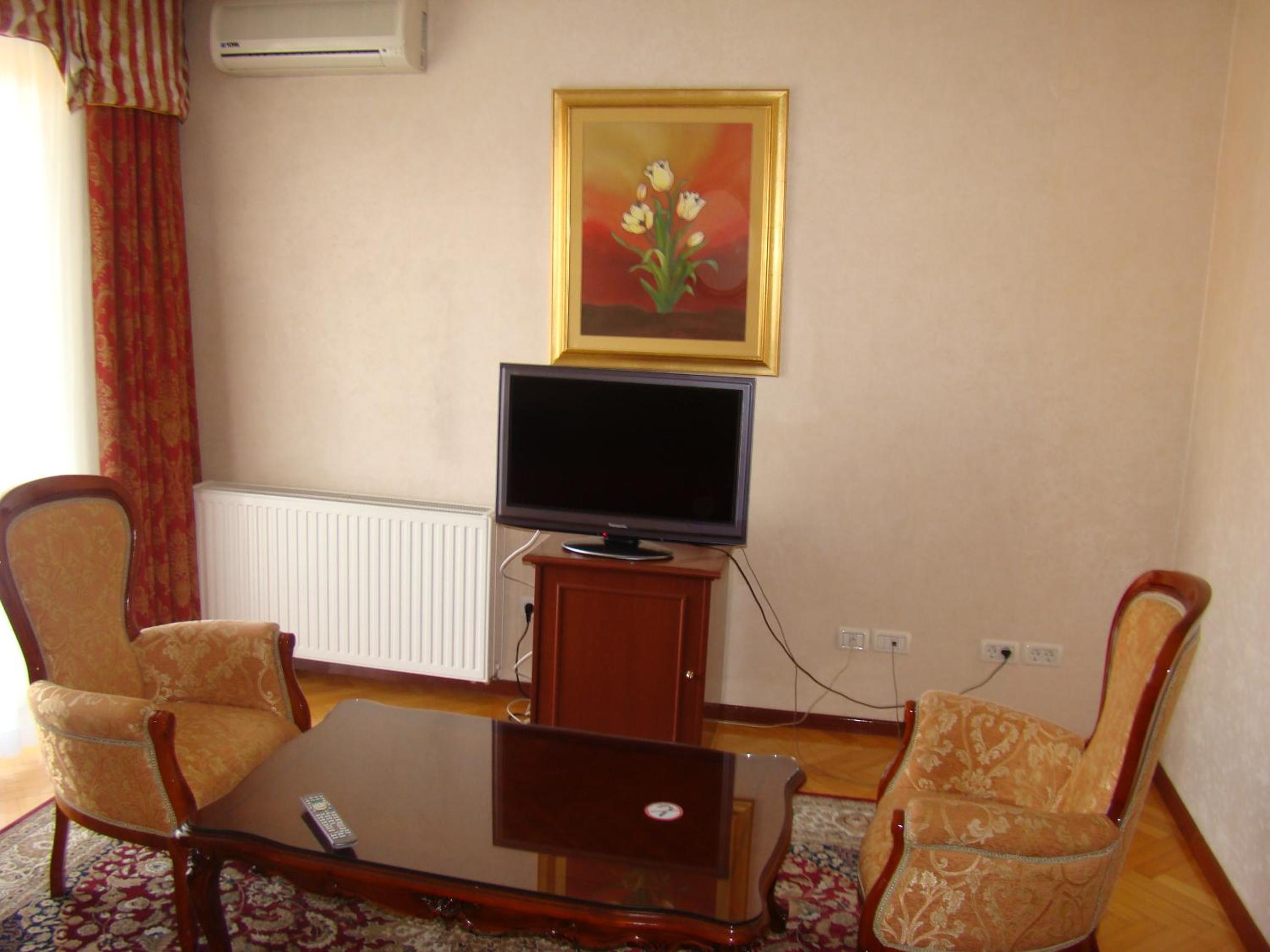 Double Room with Balcony photo 2